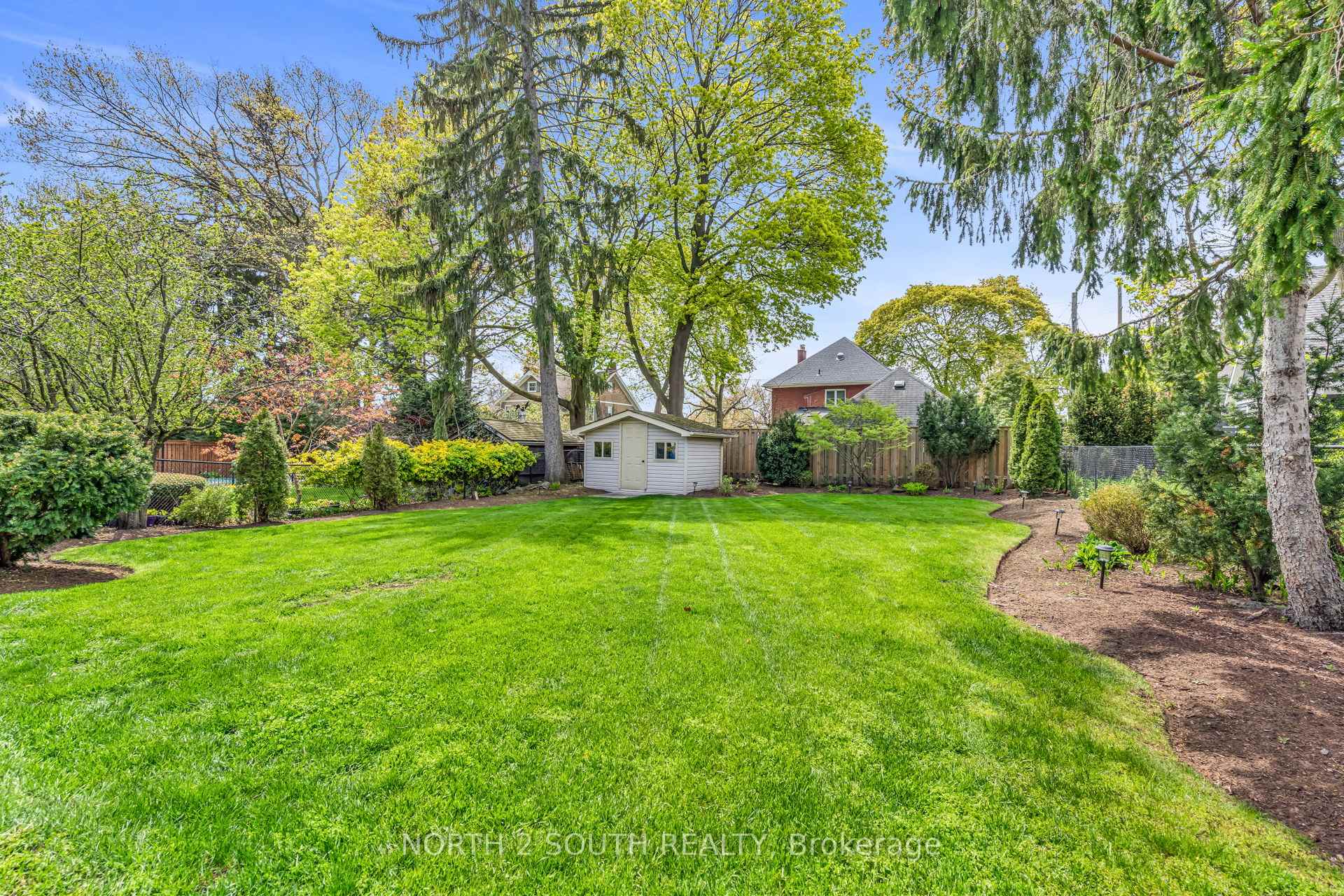 Property photo 32