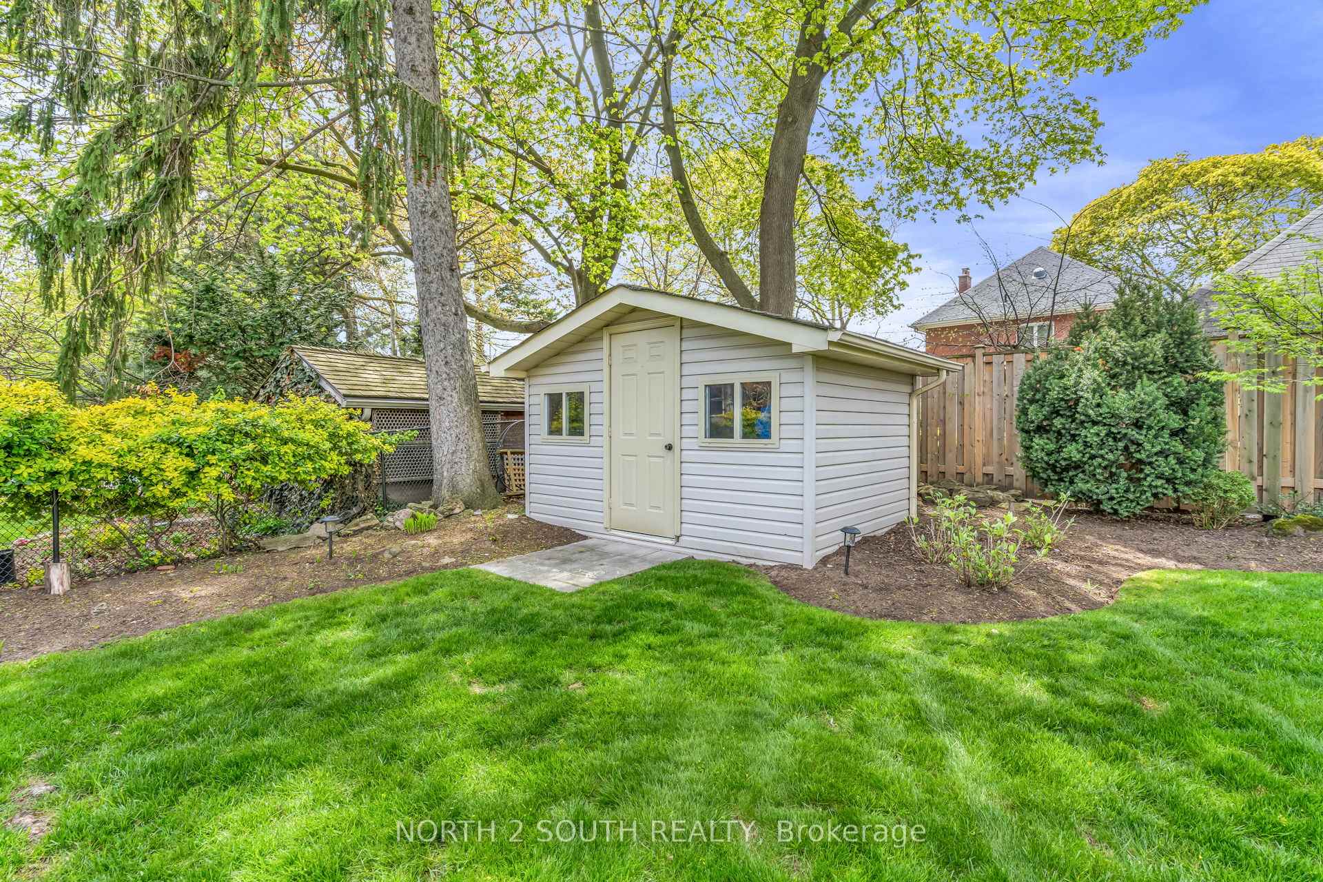 Property photo 35