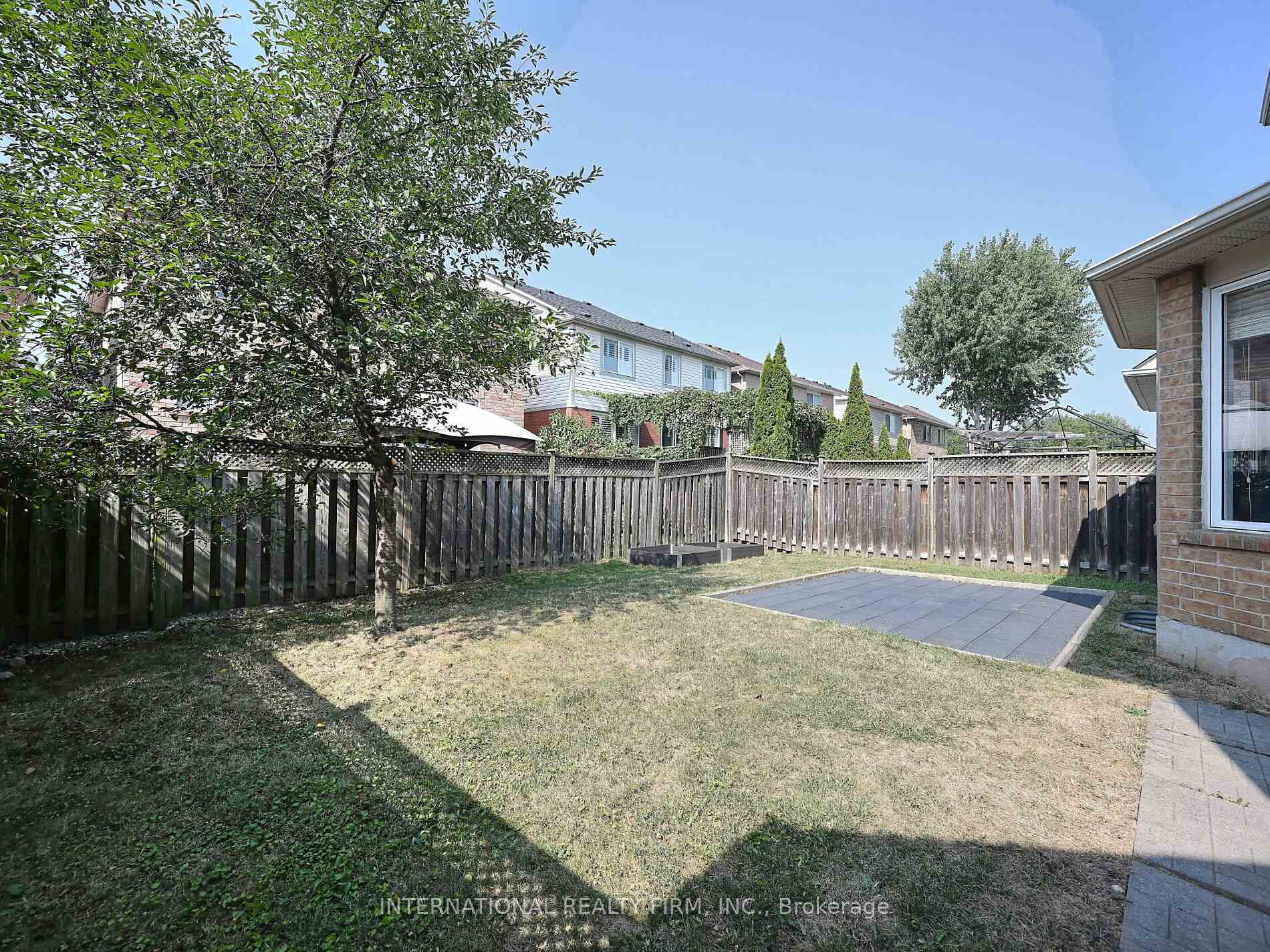 Property photo 44