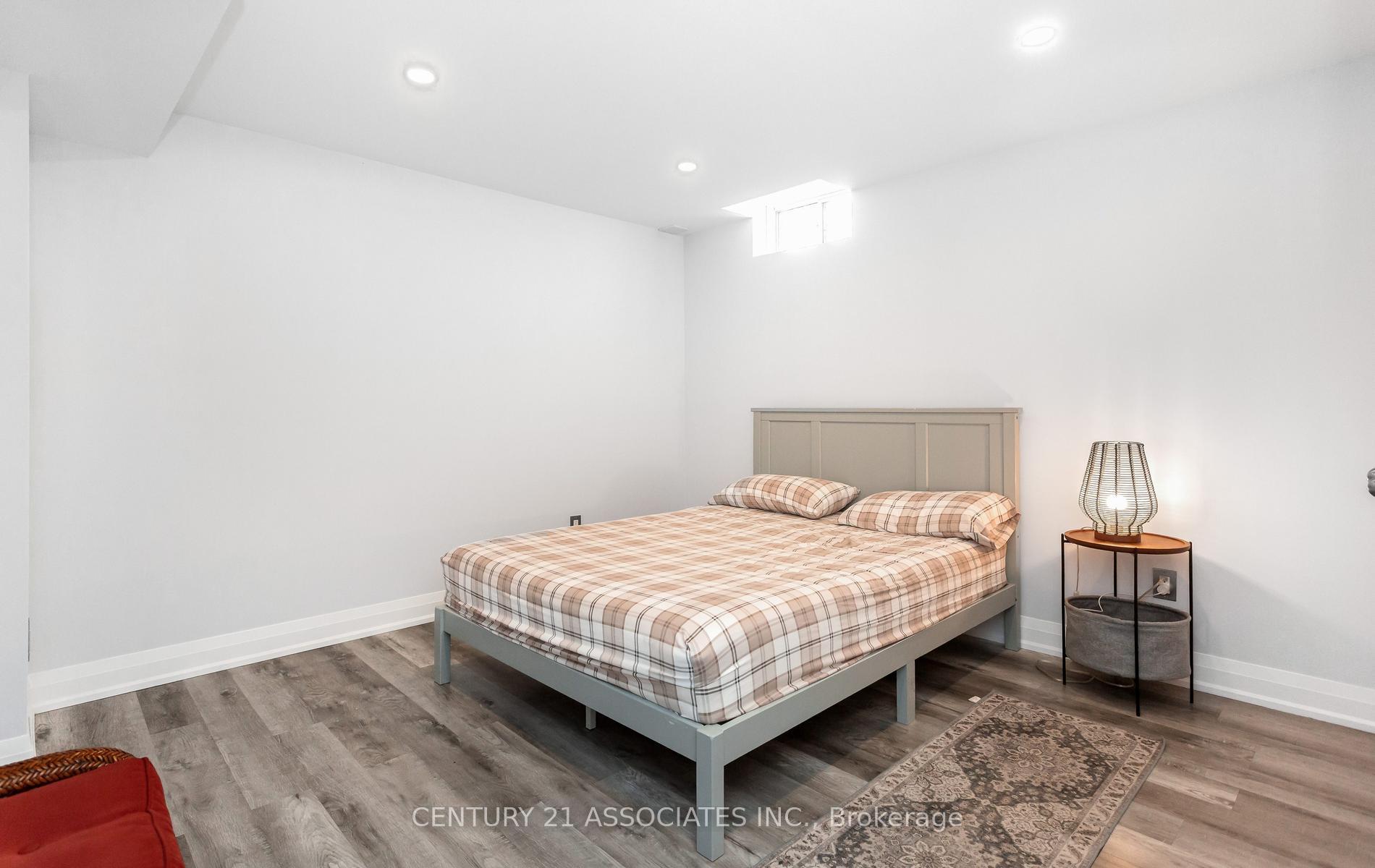 Property photo 38