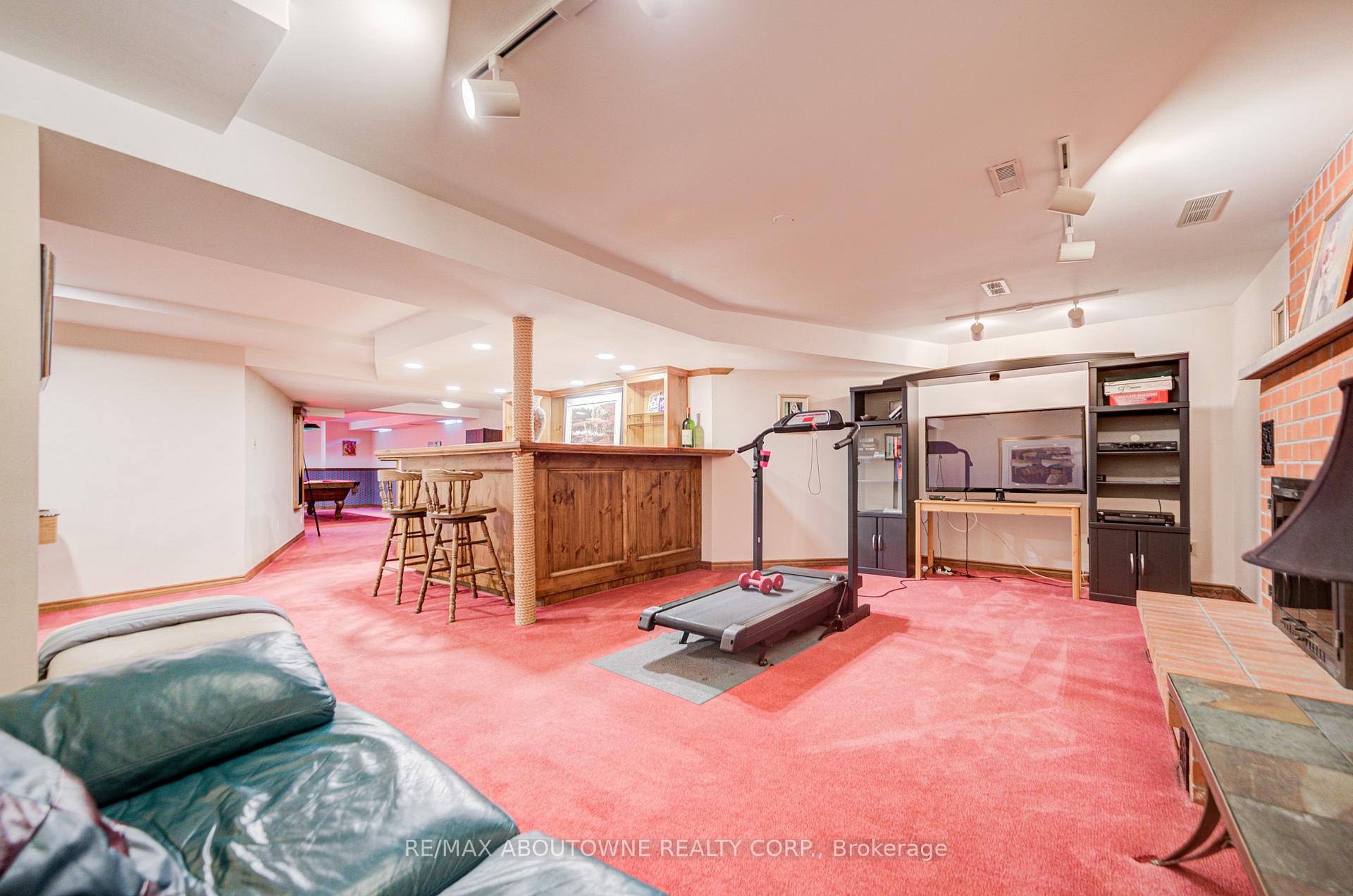 Property photo 38