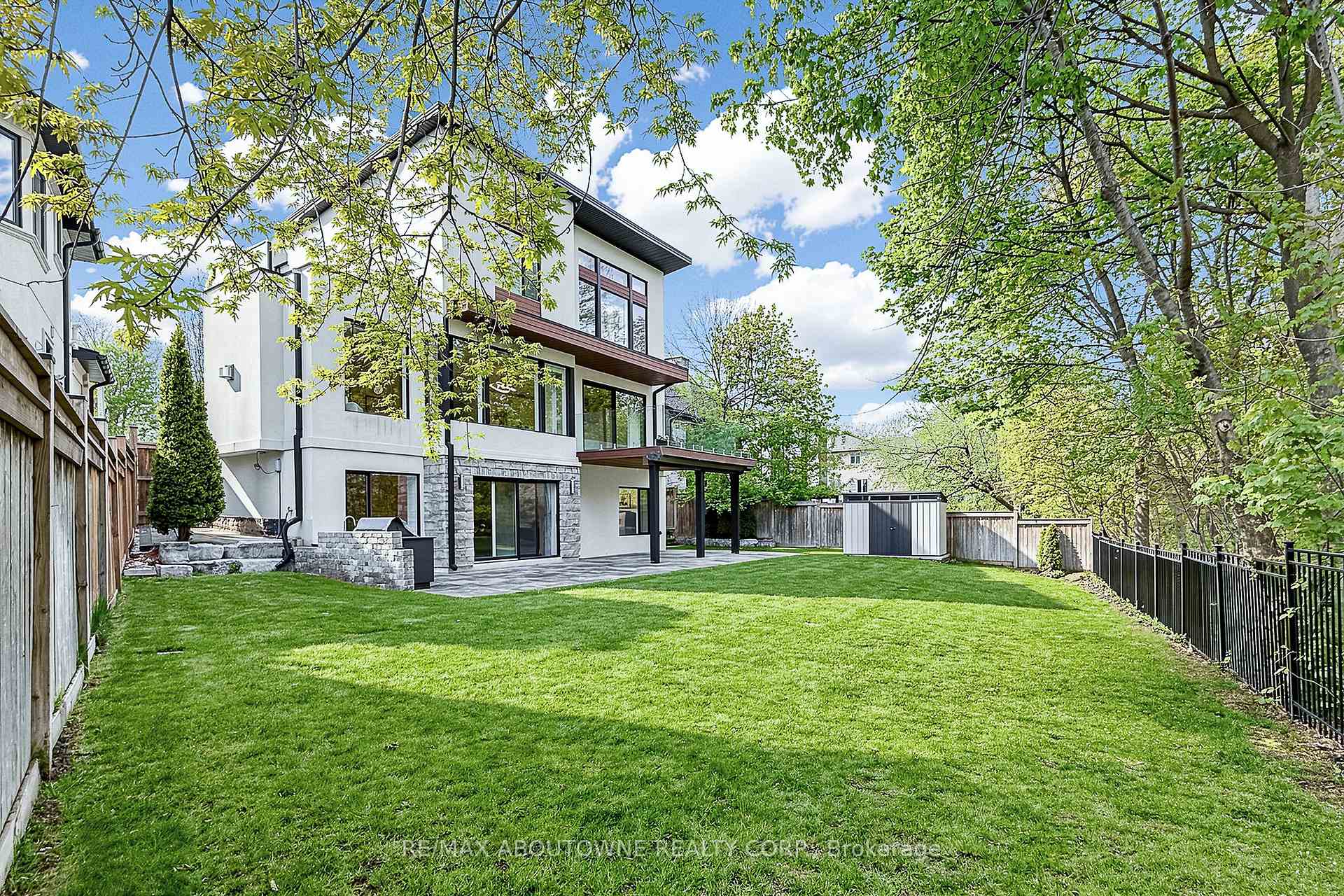 Property photo 40