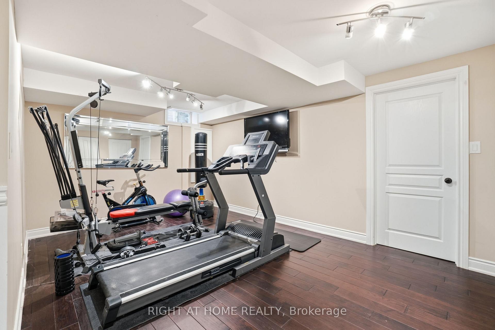 Property photo 35