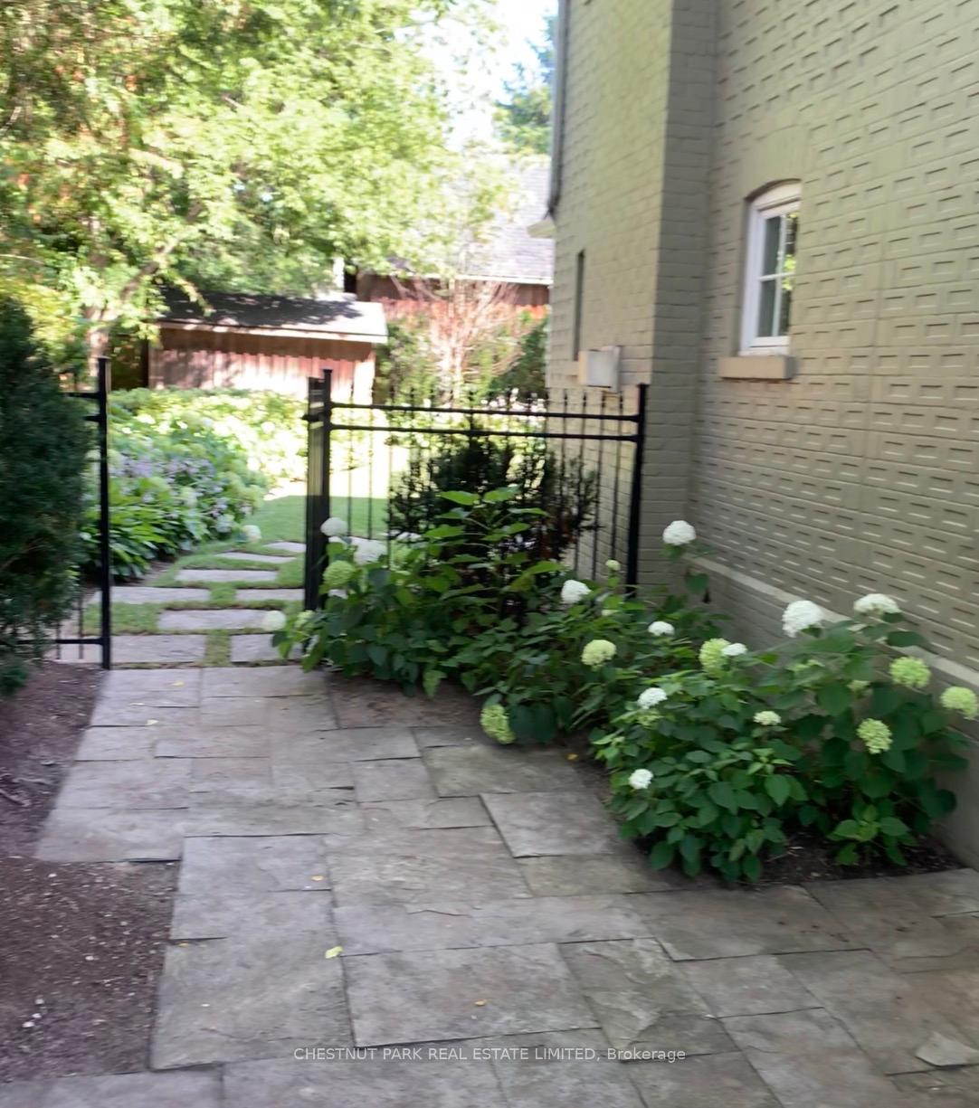 Property photo 24