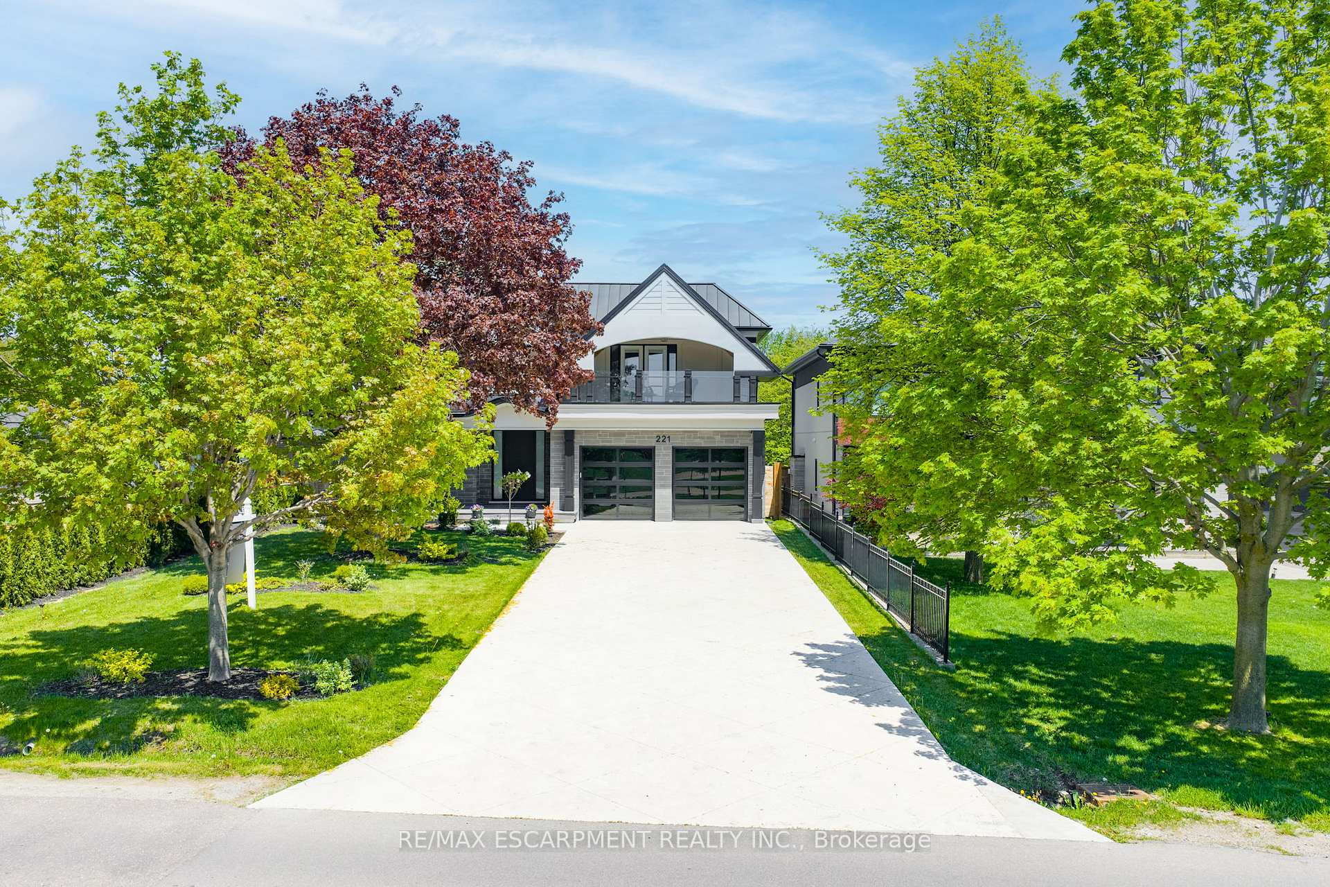 Property photo 44