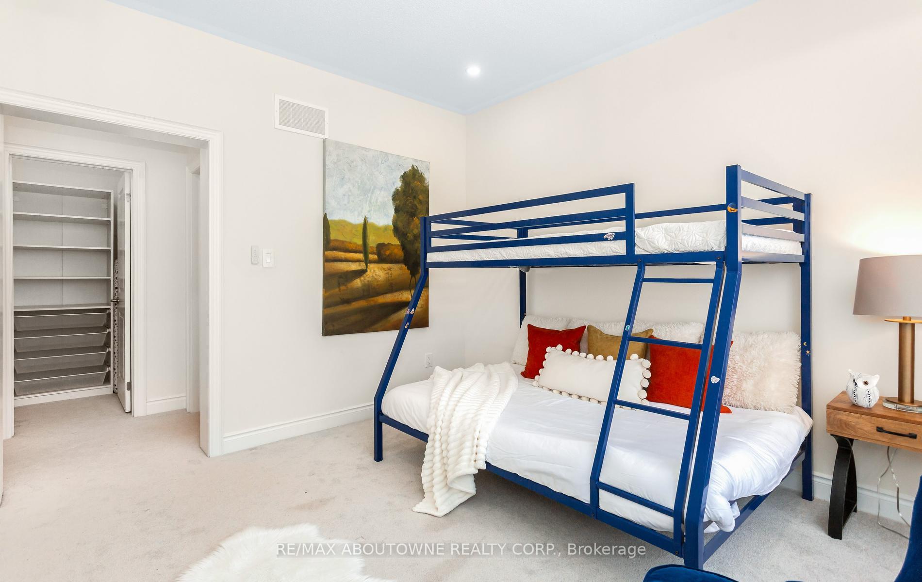 Property photo 30