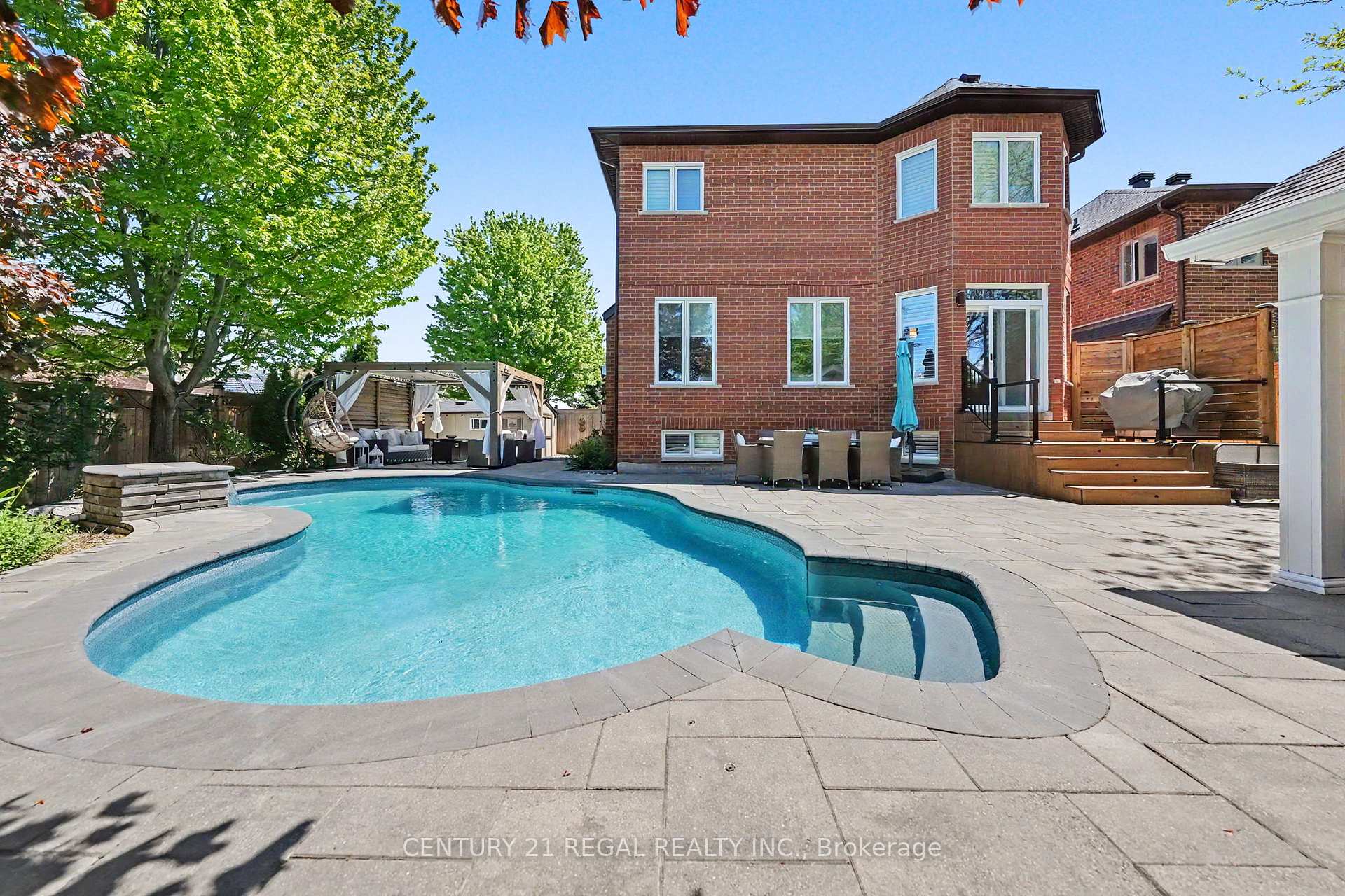 Property photo 35