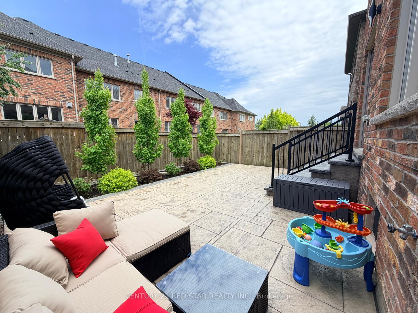 Property photo 44