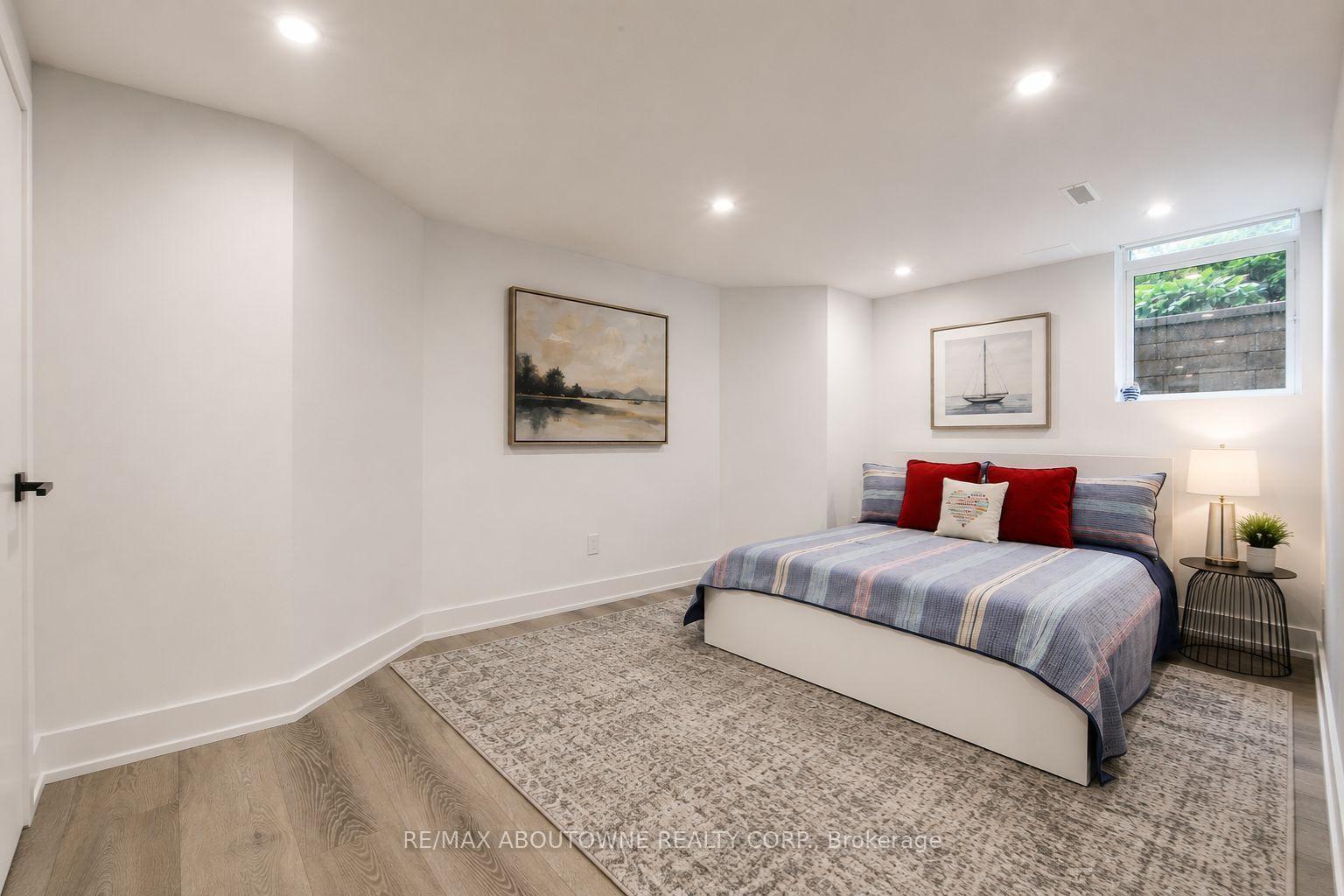 Property photo 33
