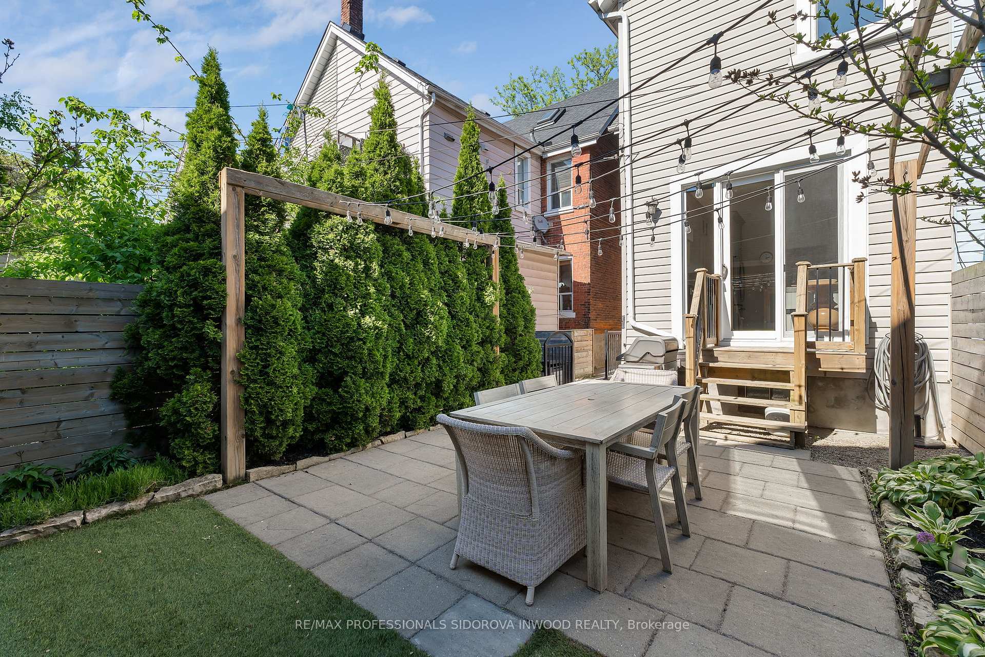 Property photo 44