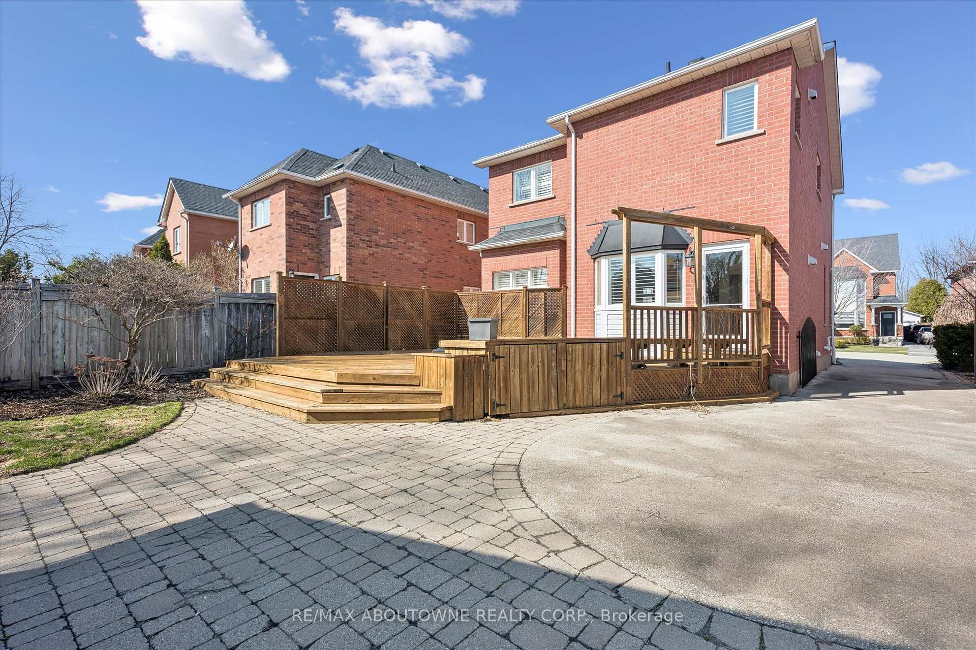 Property photo 33