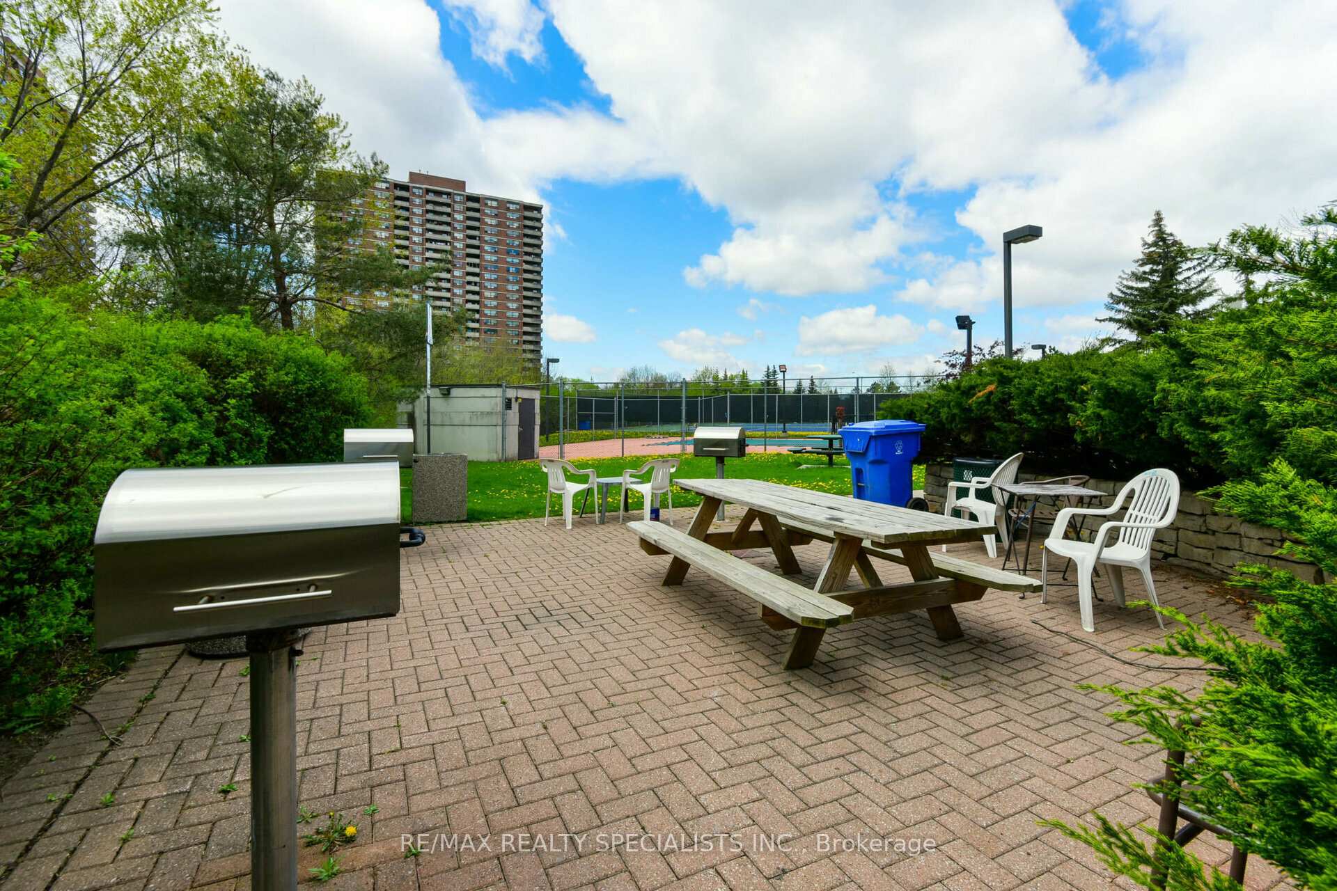 Property photo 38