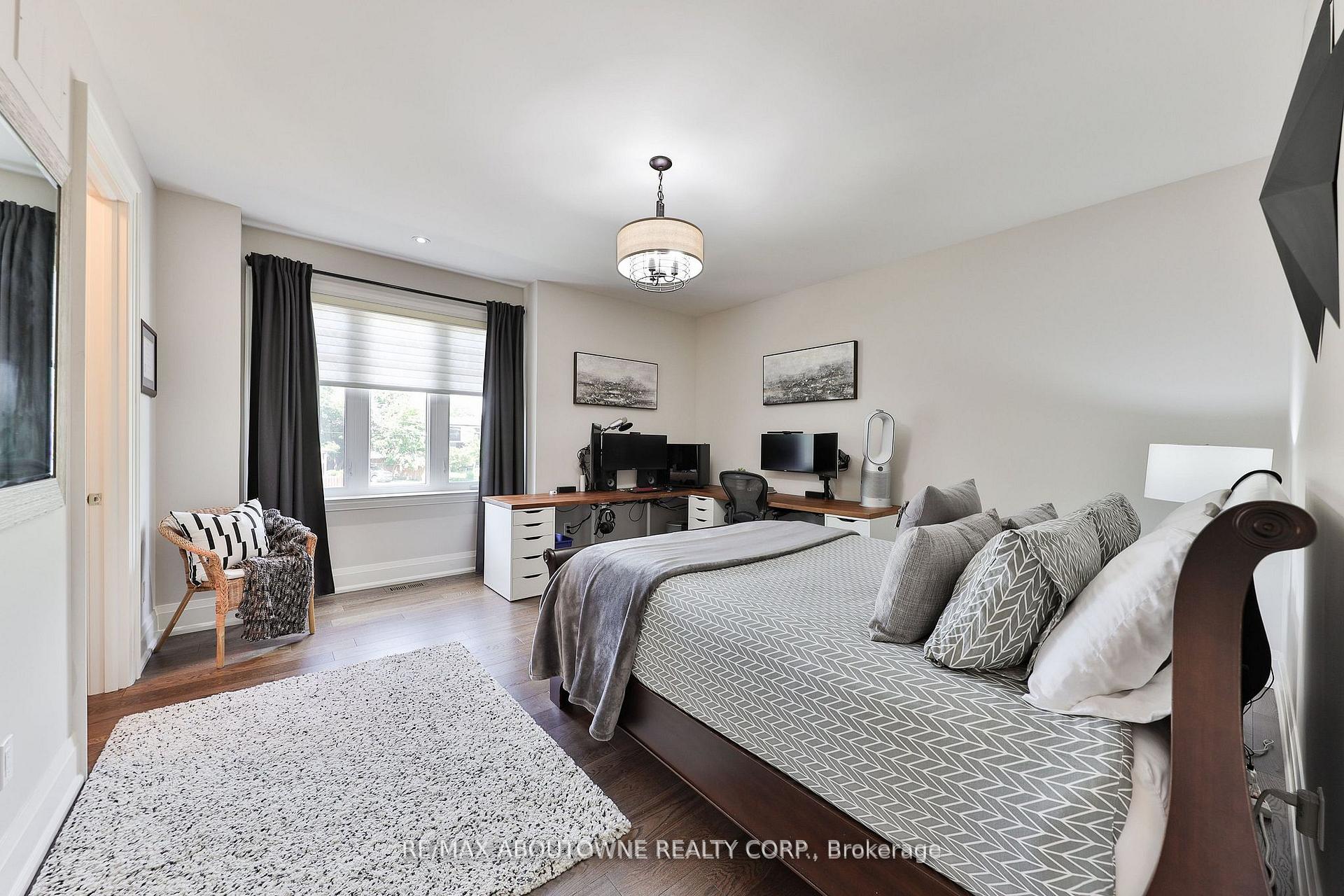 Property photo 28