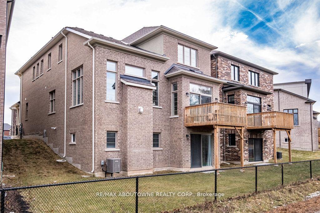 Property photo 43