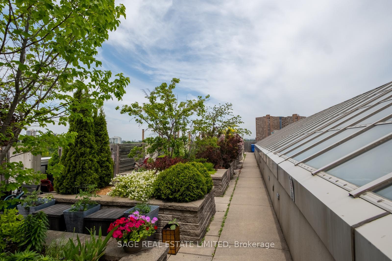 Property photo 28