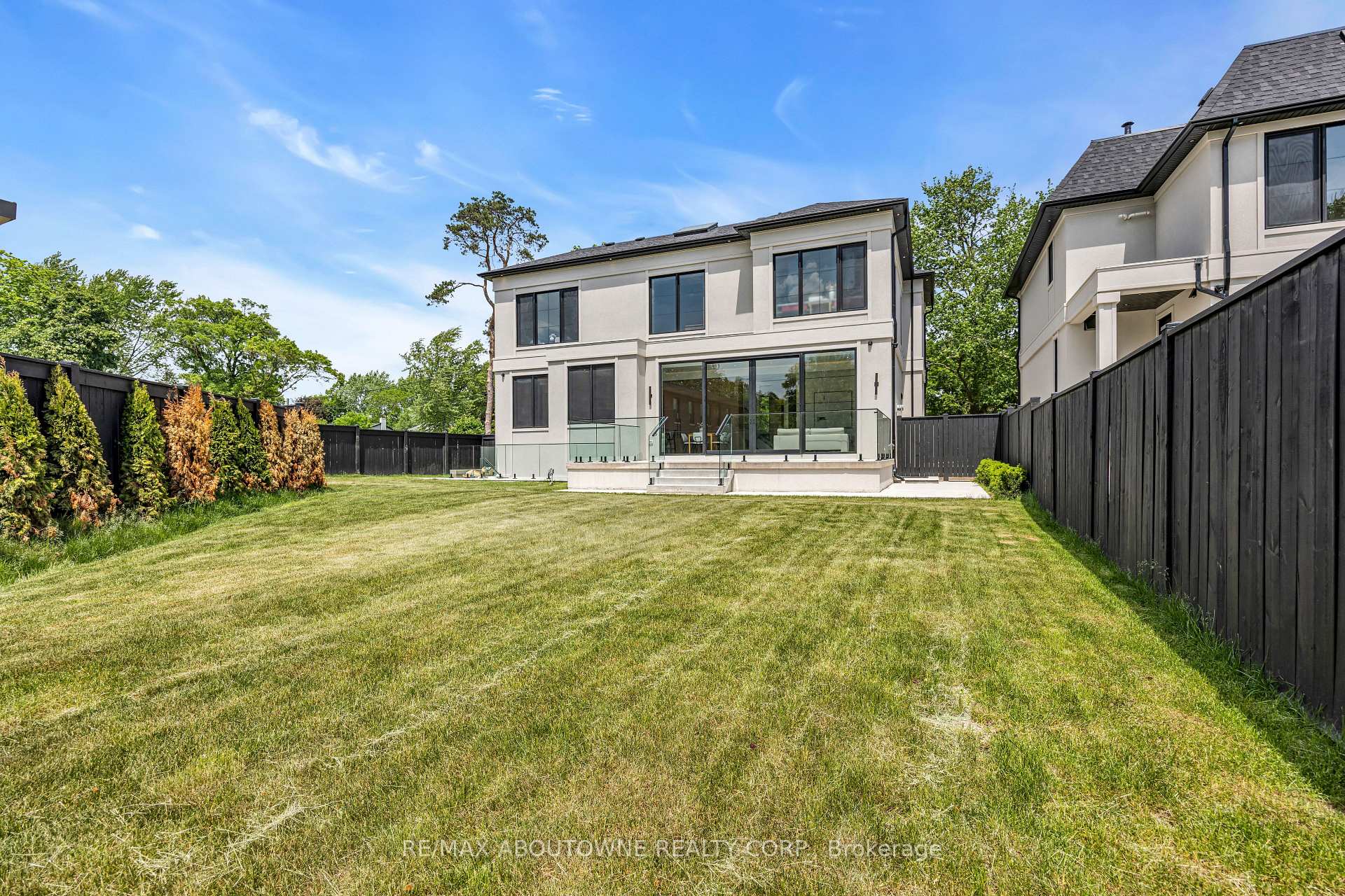 Property photo 38