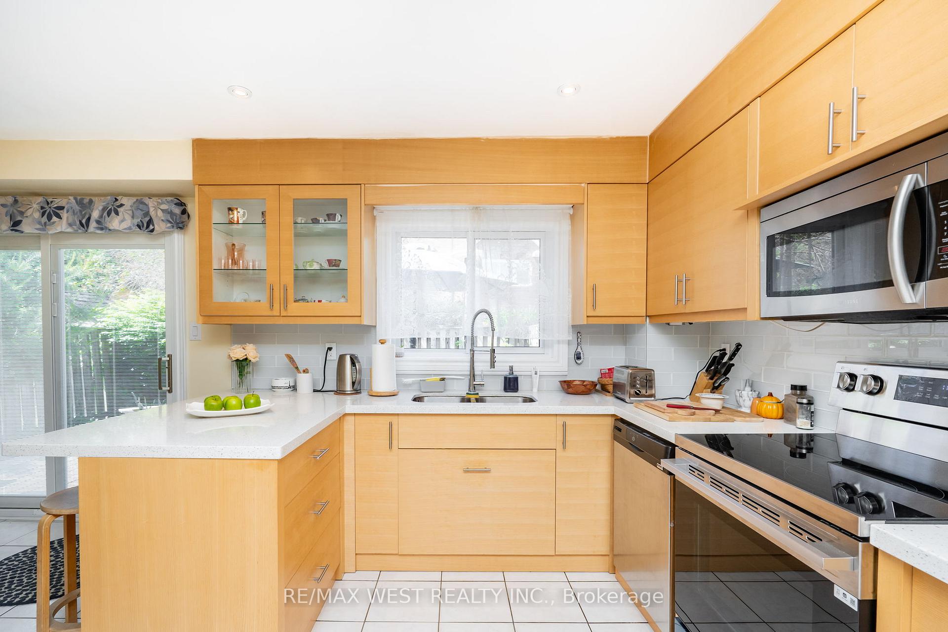 Property photo 30