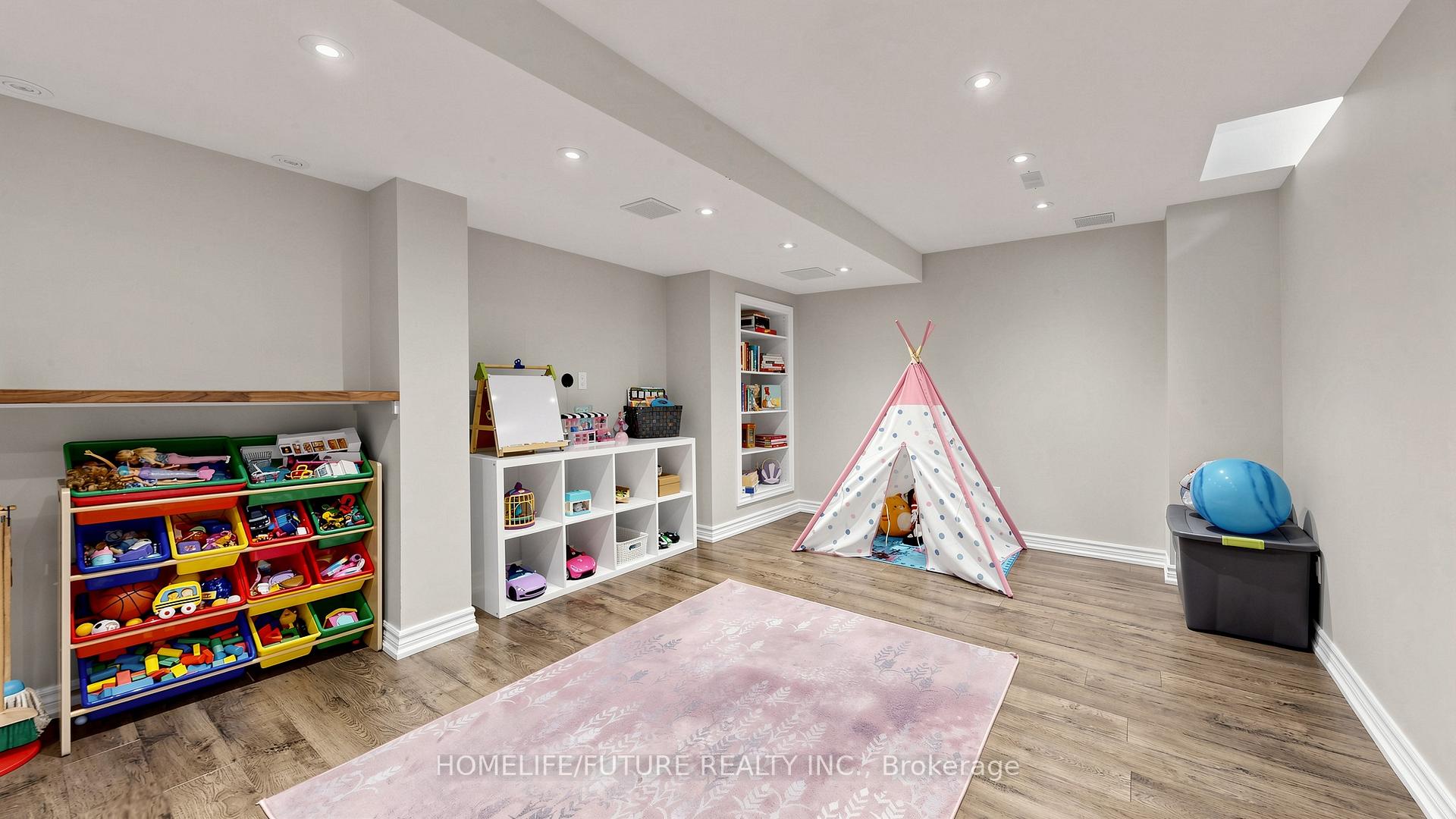 Property photo 33
