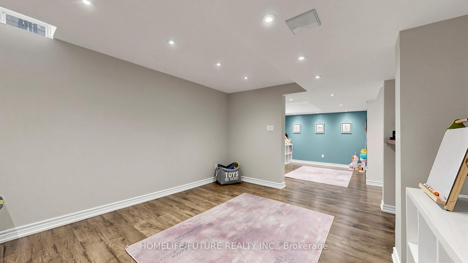 Property photo 35