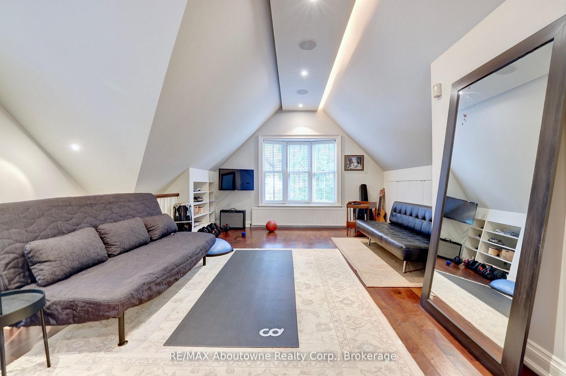 Property photo 36