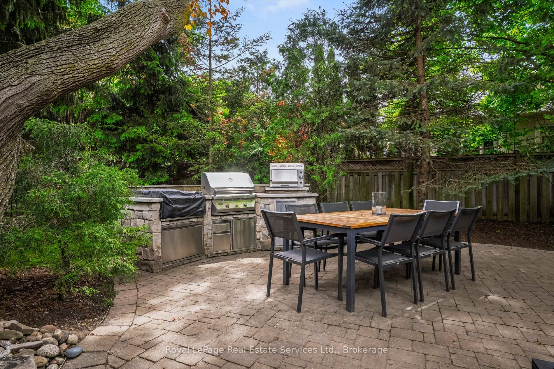 Property photo 33