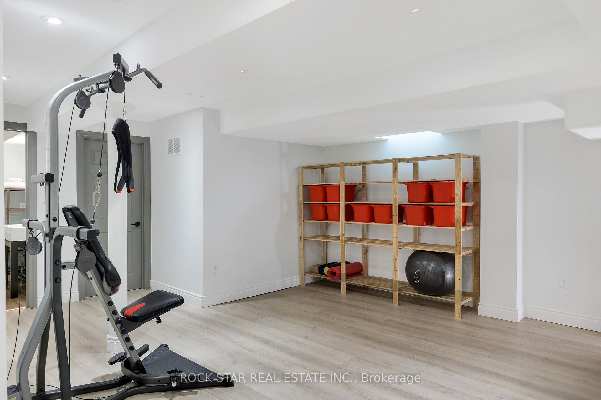 Property photo 37