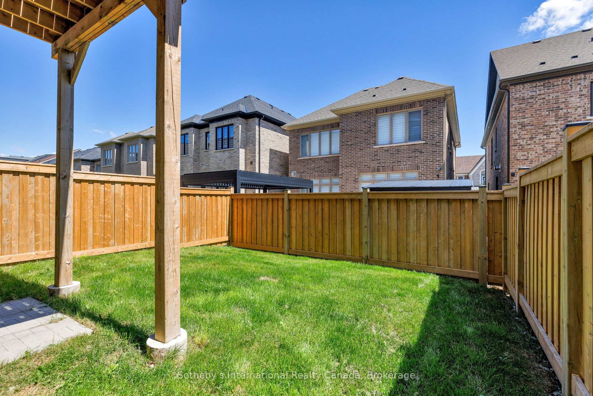Property photo 35