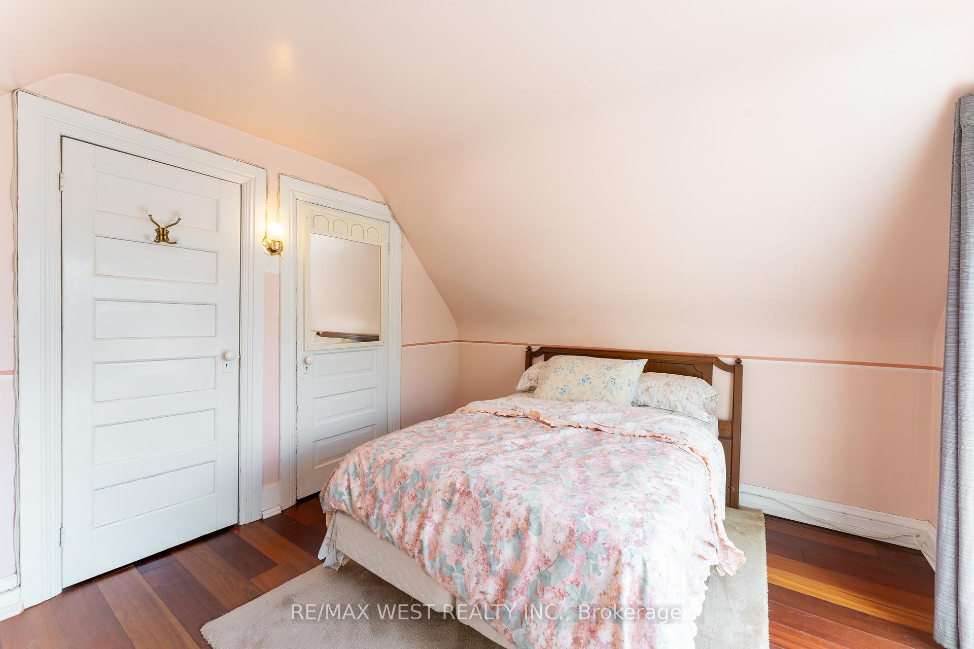 Property photo 22