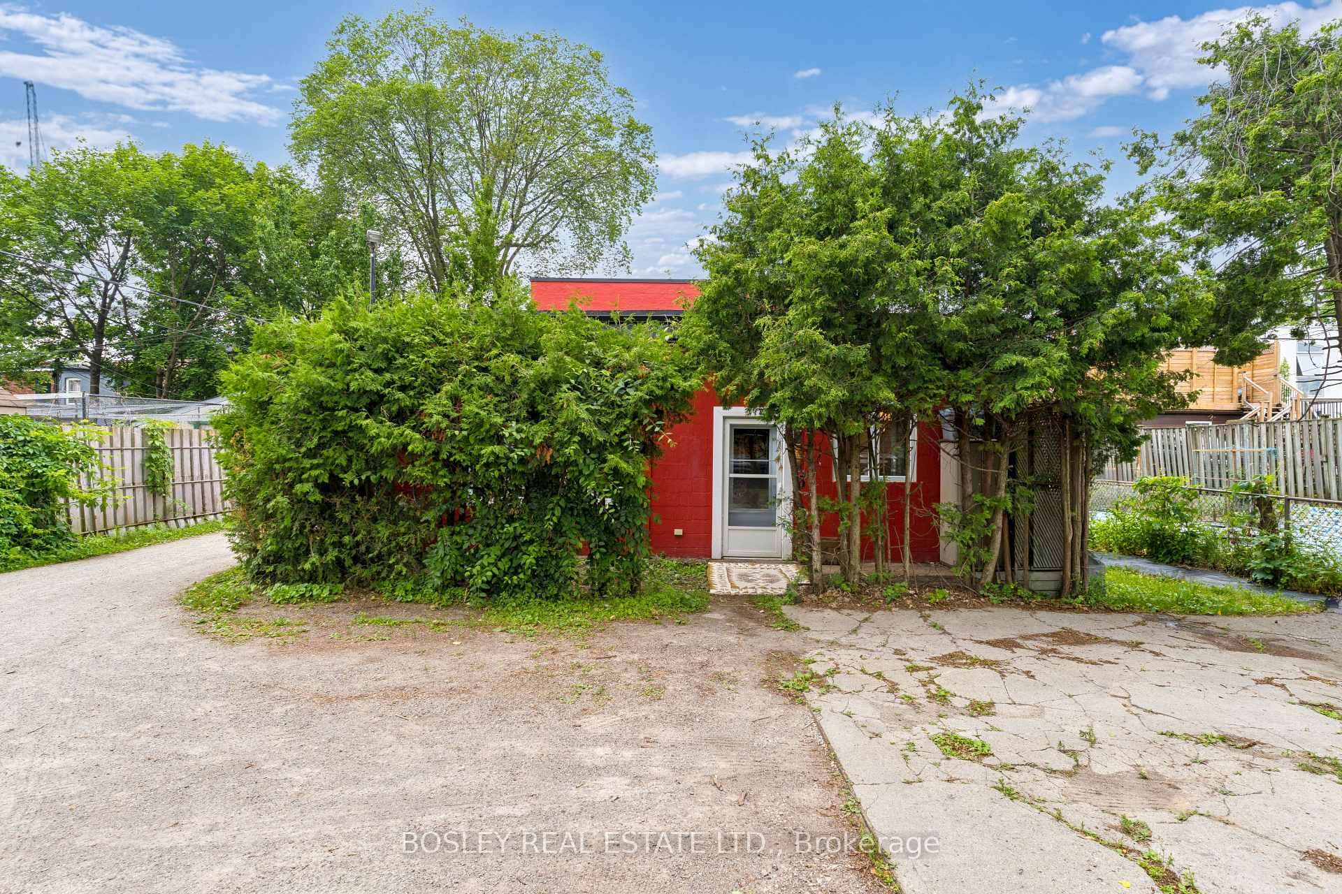 Property photo 37