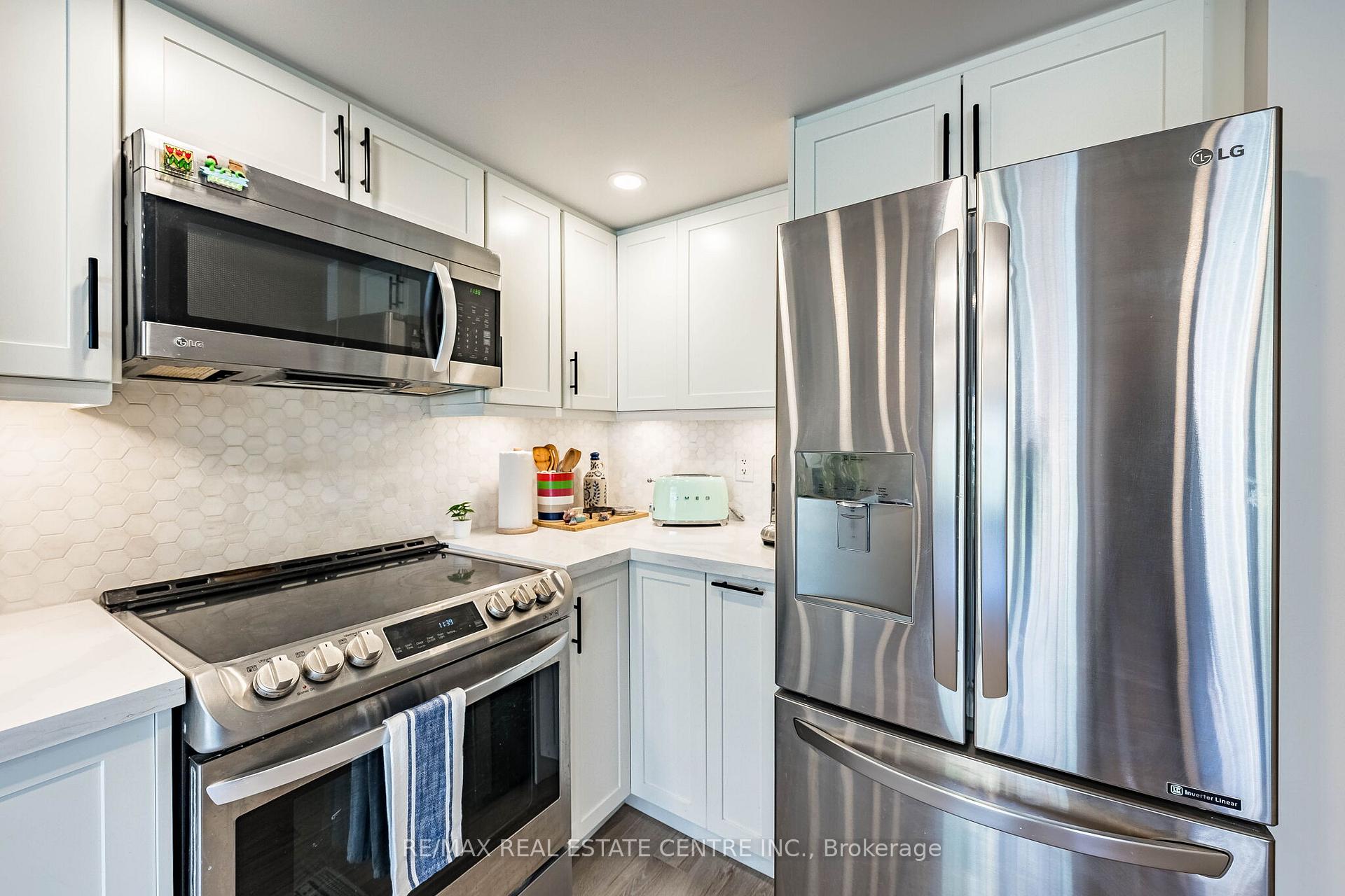 Property photo 44