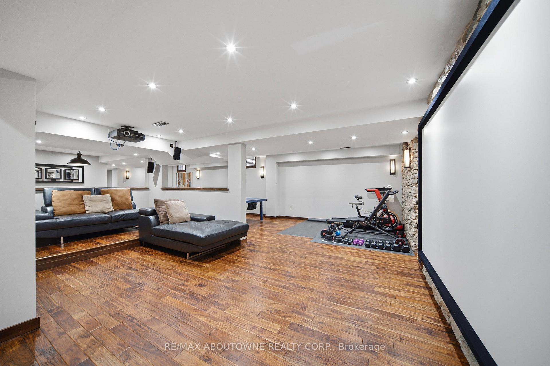 Property photo 32