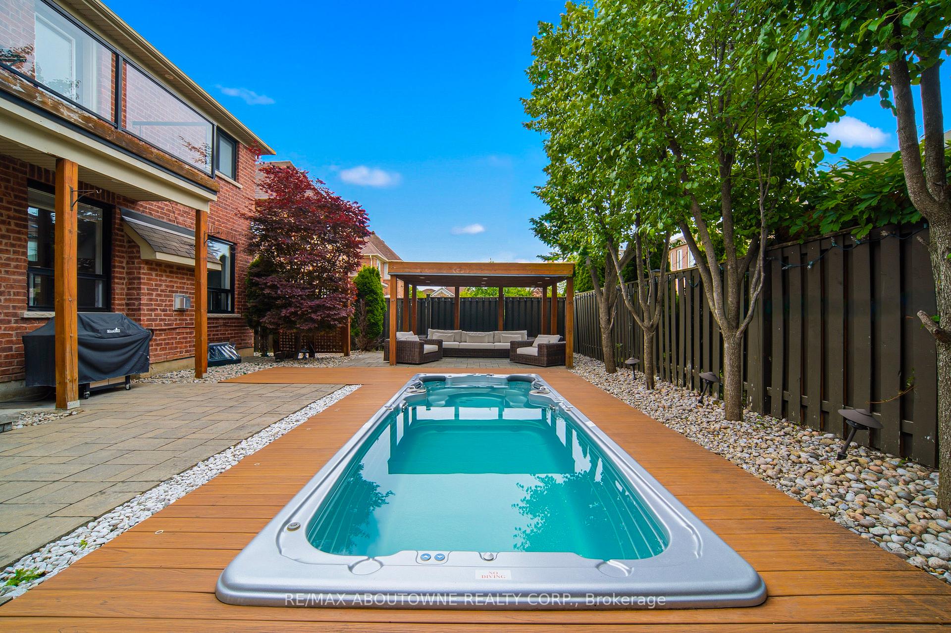 Property photo 37