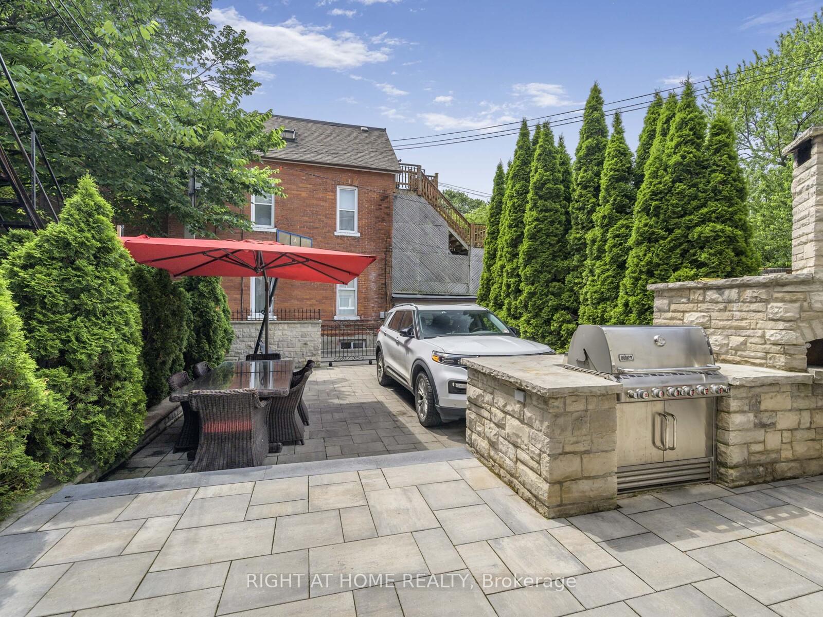 Property photo 31