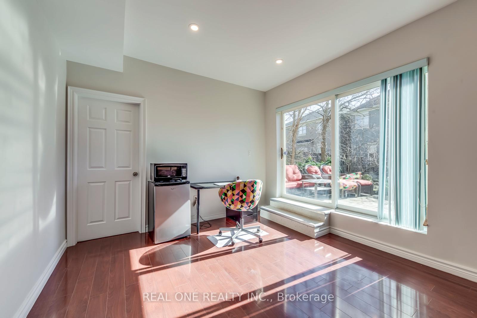 Property photo 38
