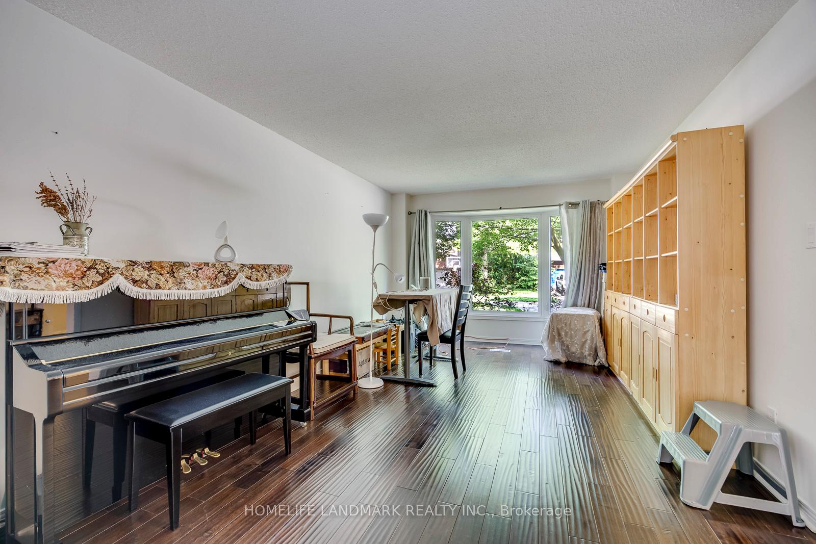 Property photo 33