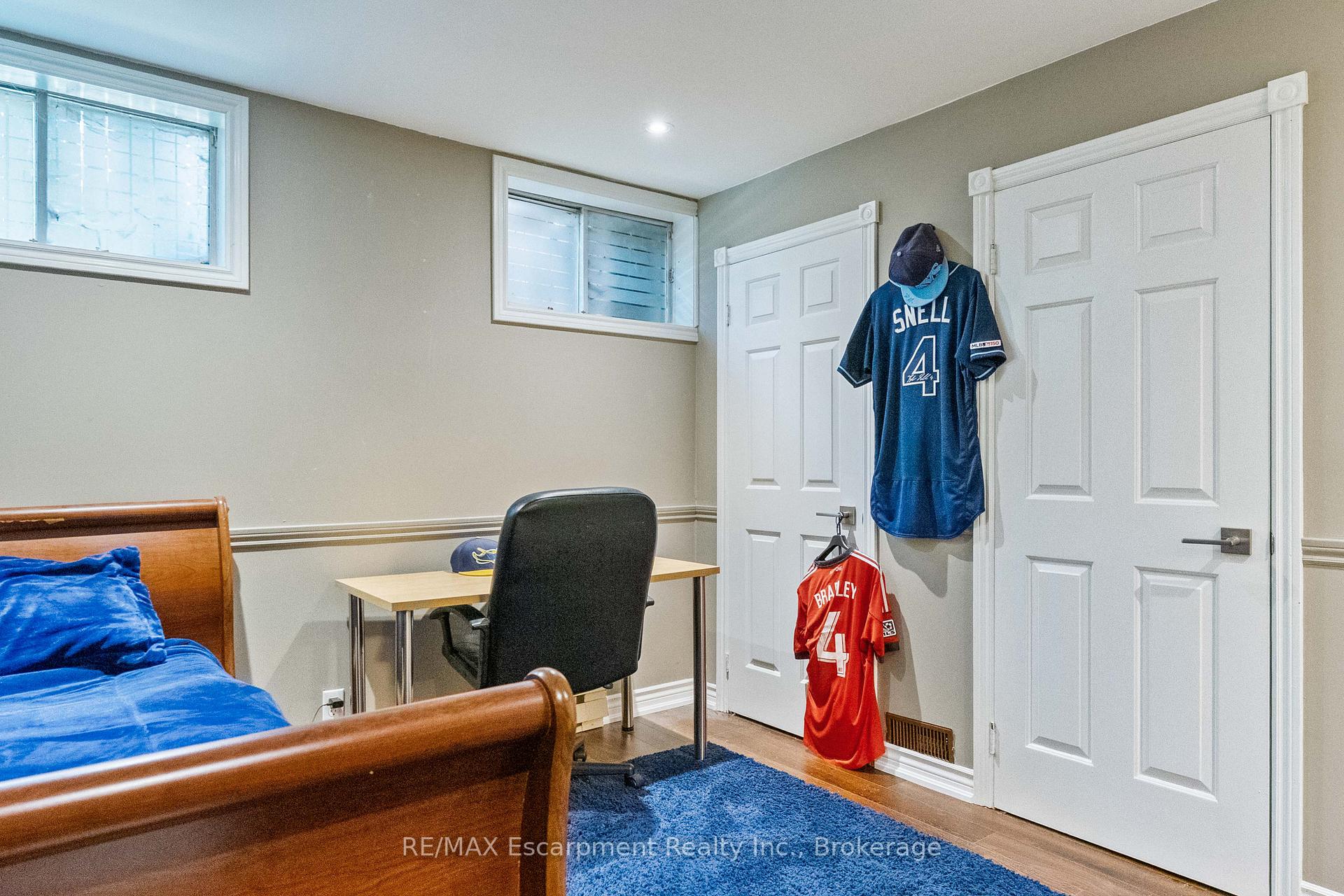 Property photo 33