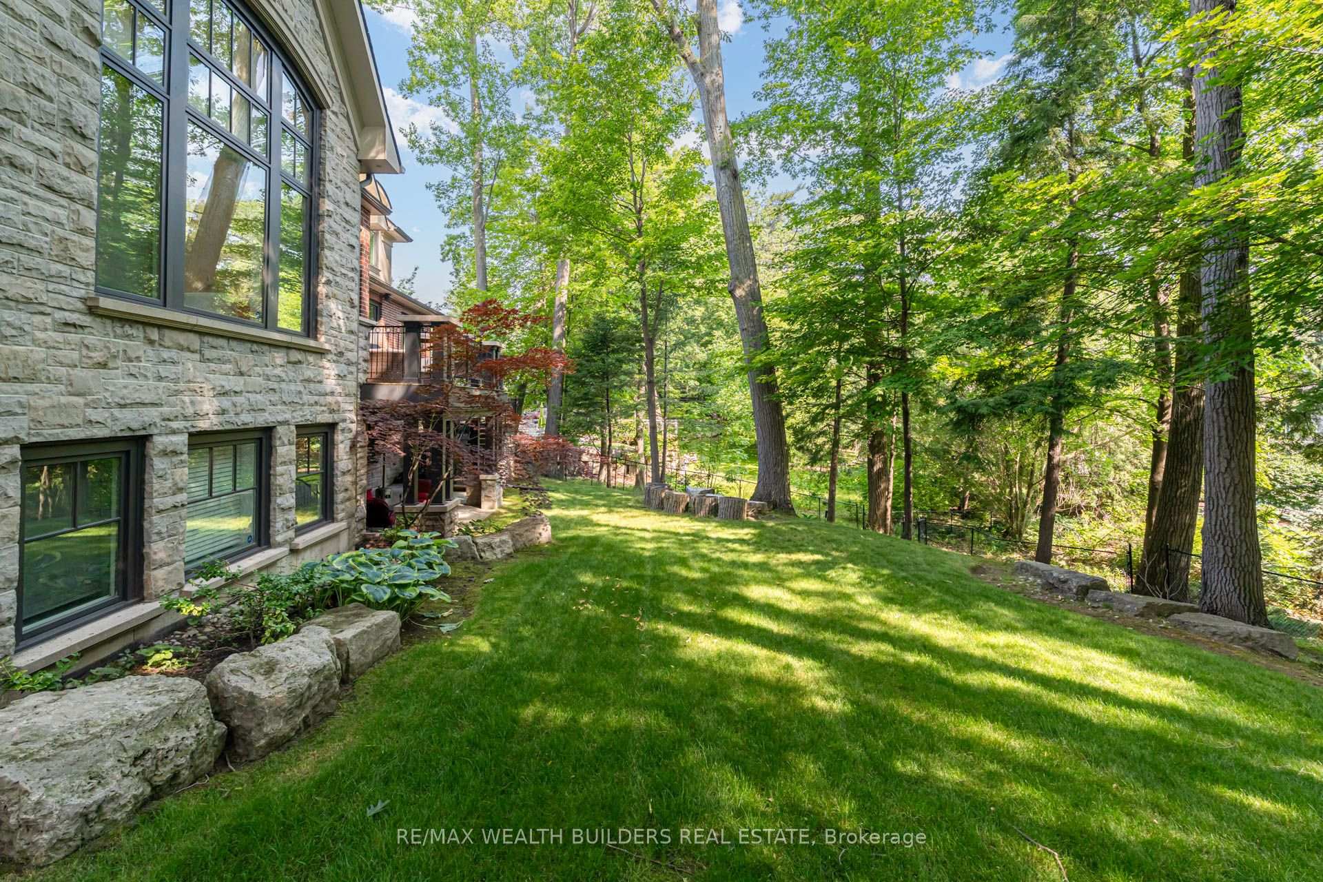 Property photo 43