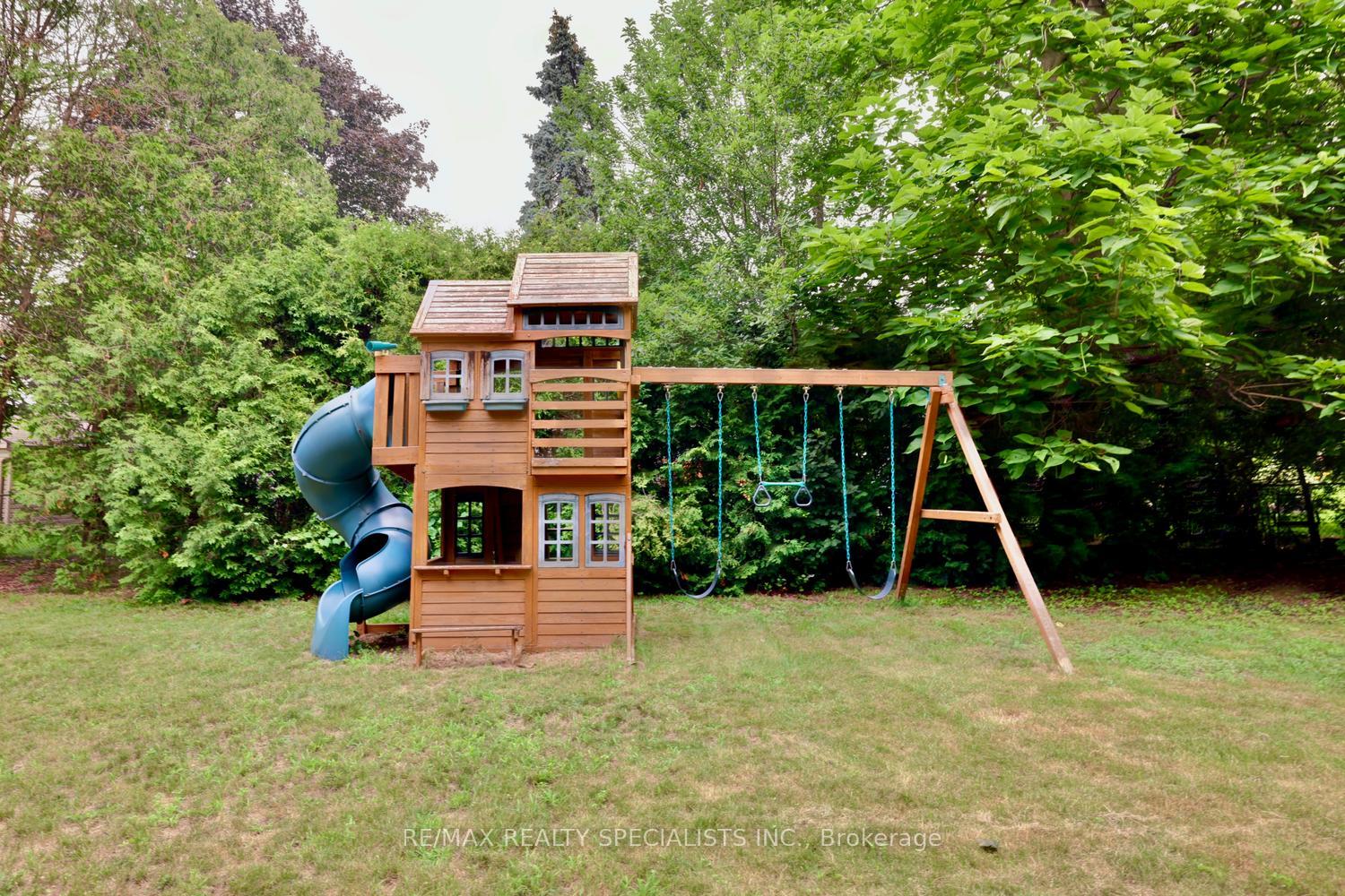 Property photo 35
