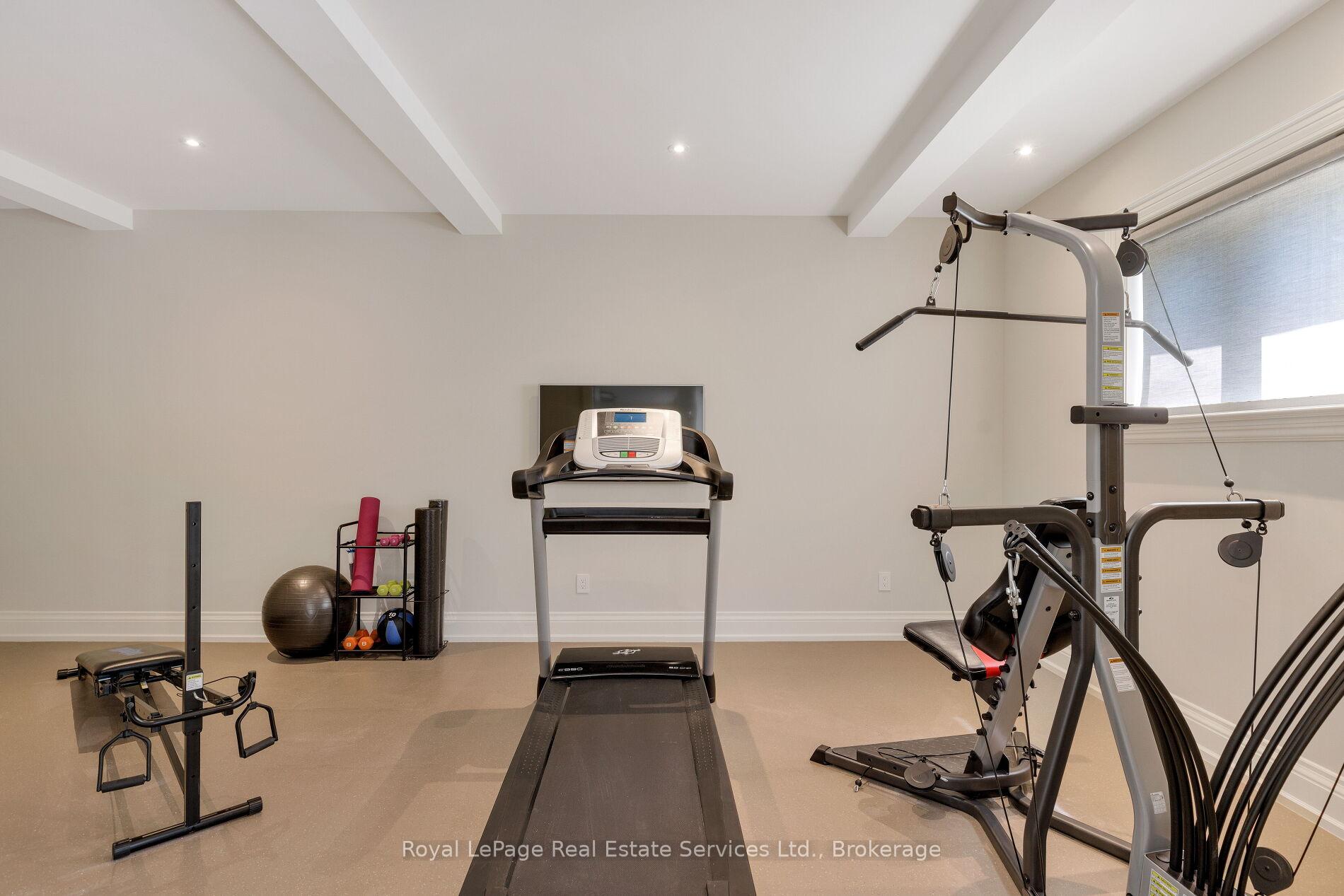 Property photo 38