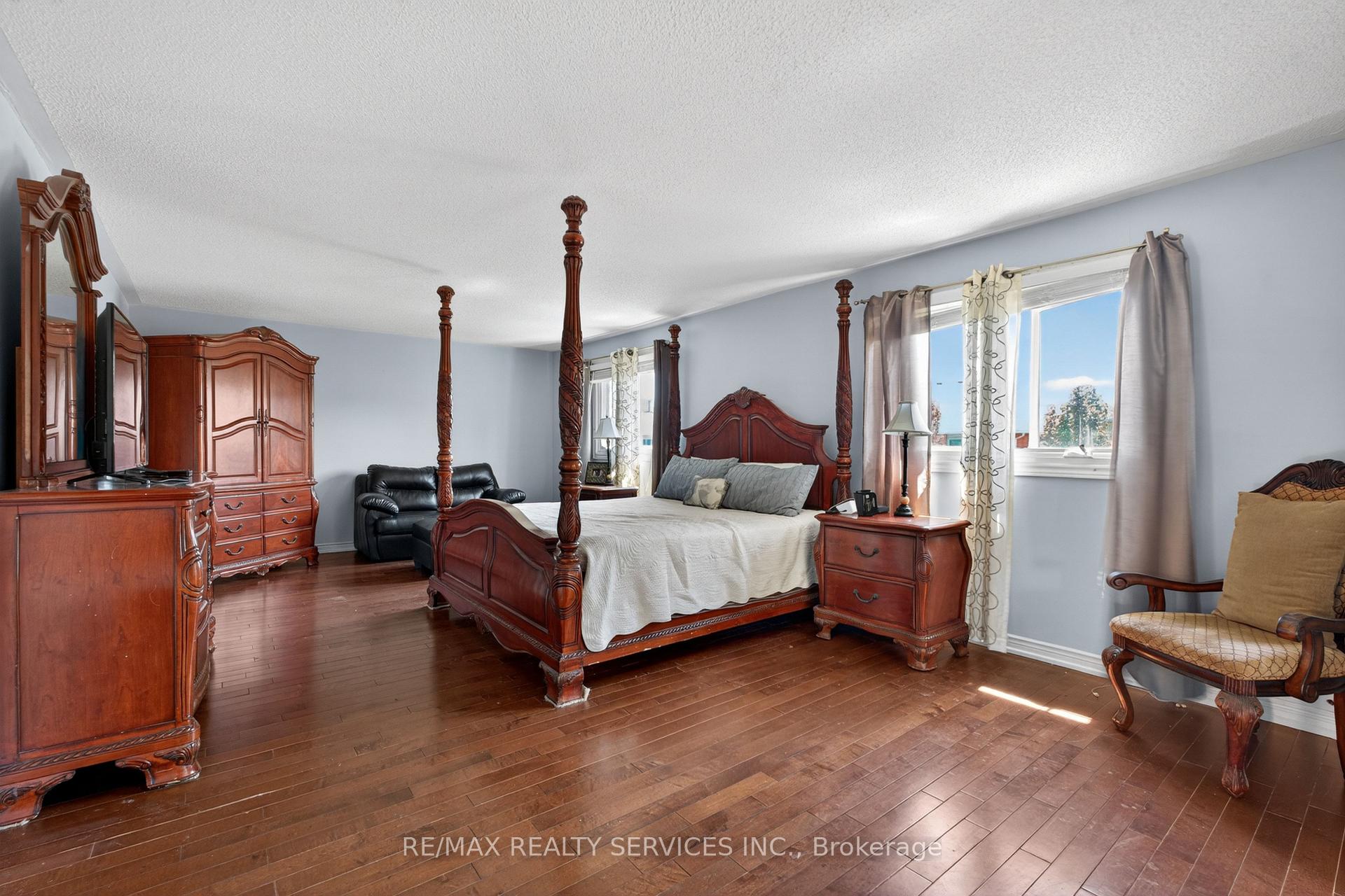 Property photo 30