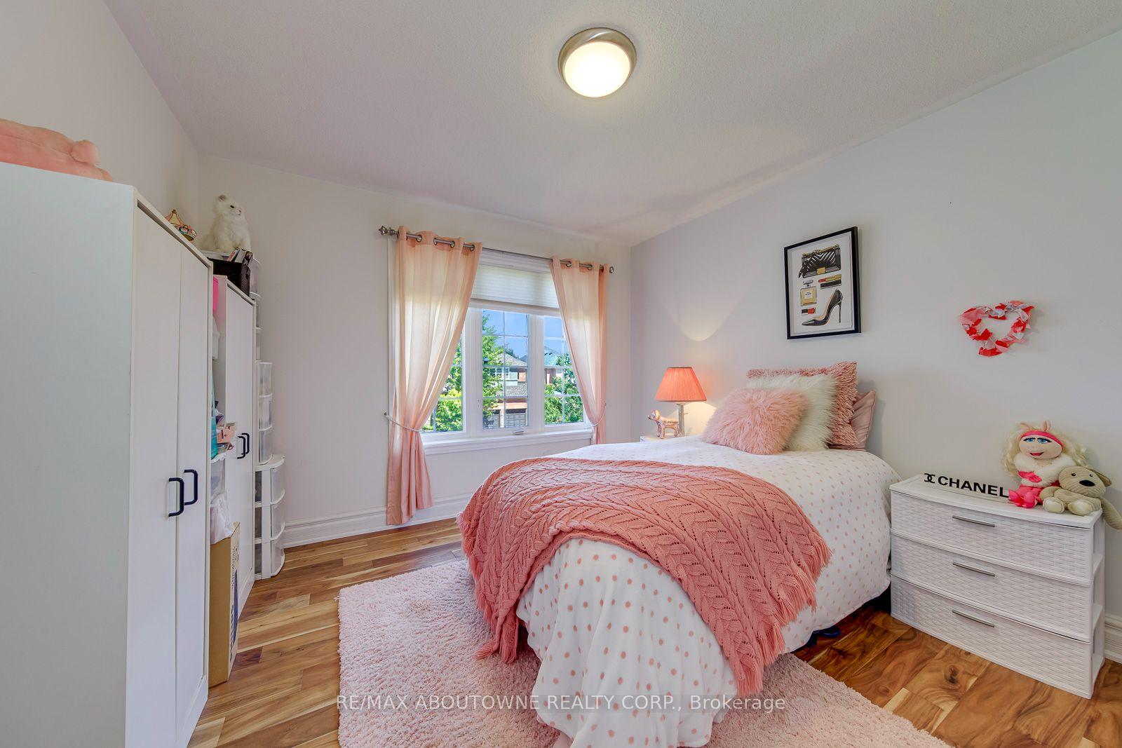 Property photo 24