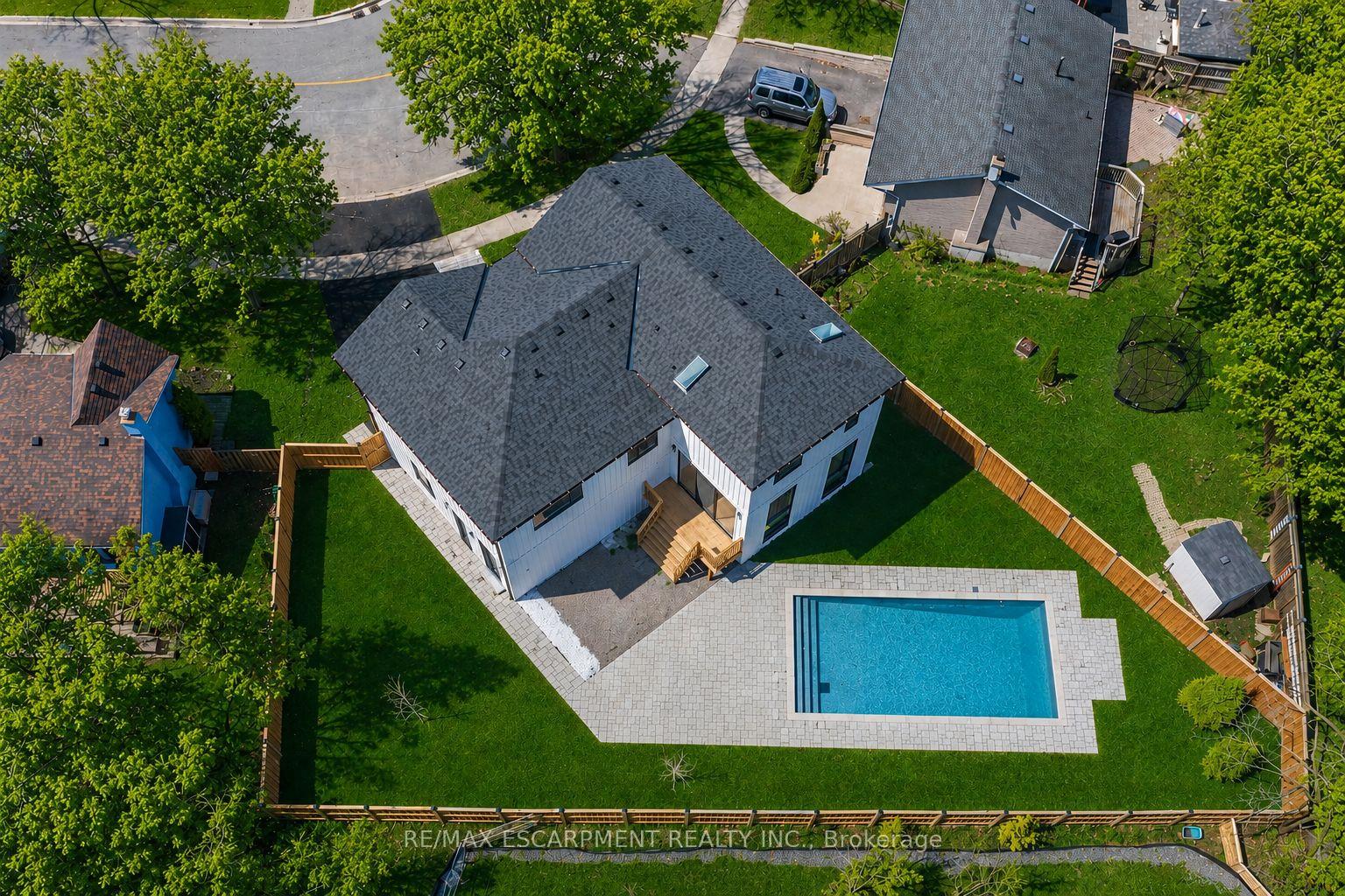 Property photo 40
