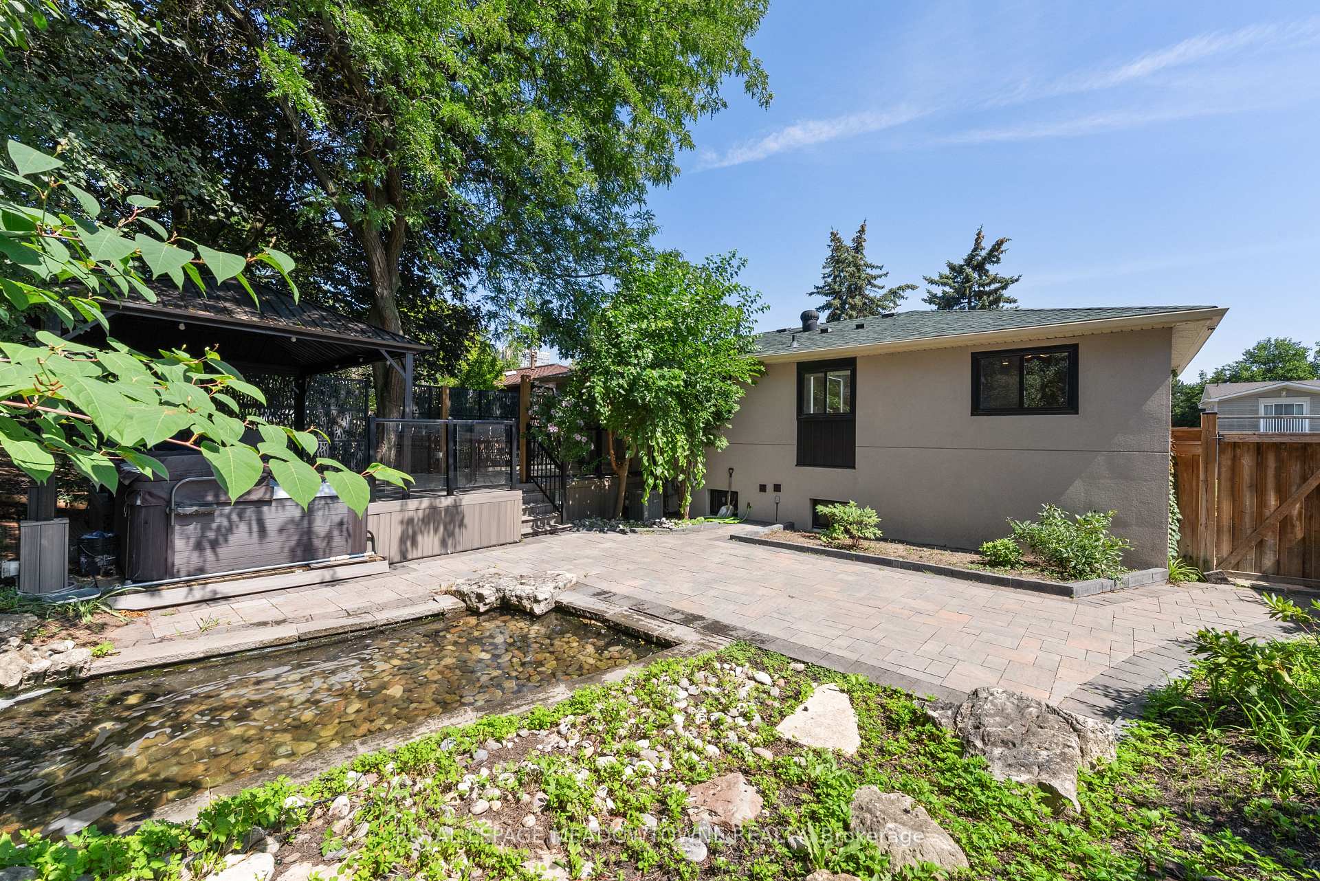 Property photo 35