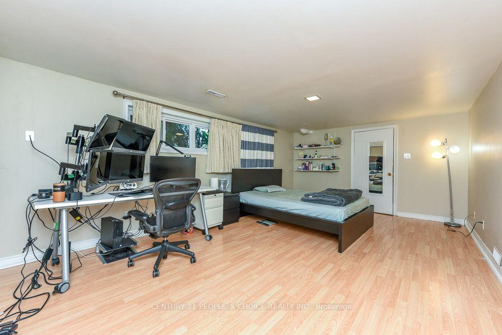Property photo 40