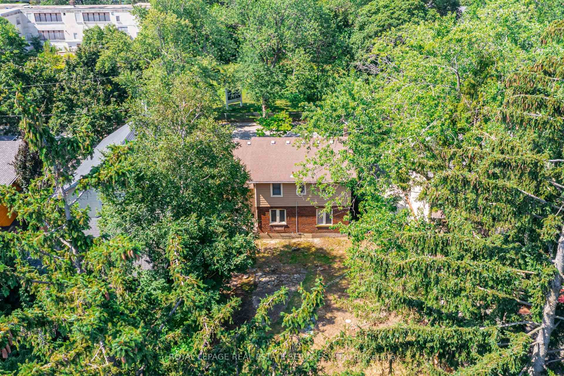 Property photo 25