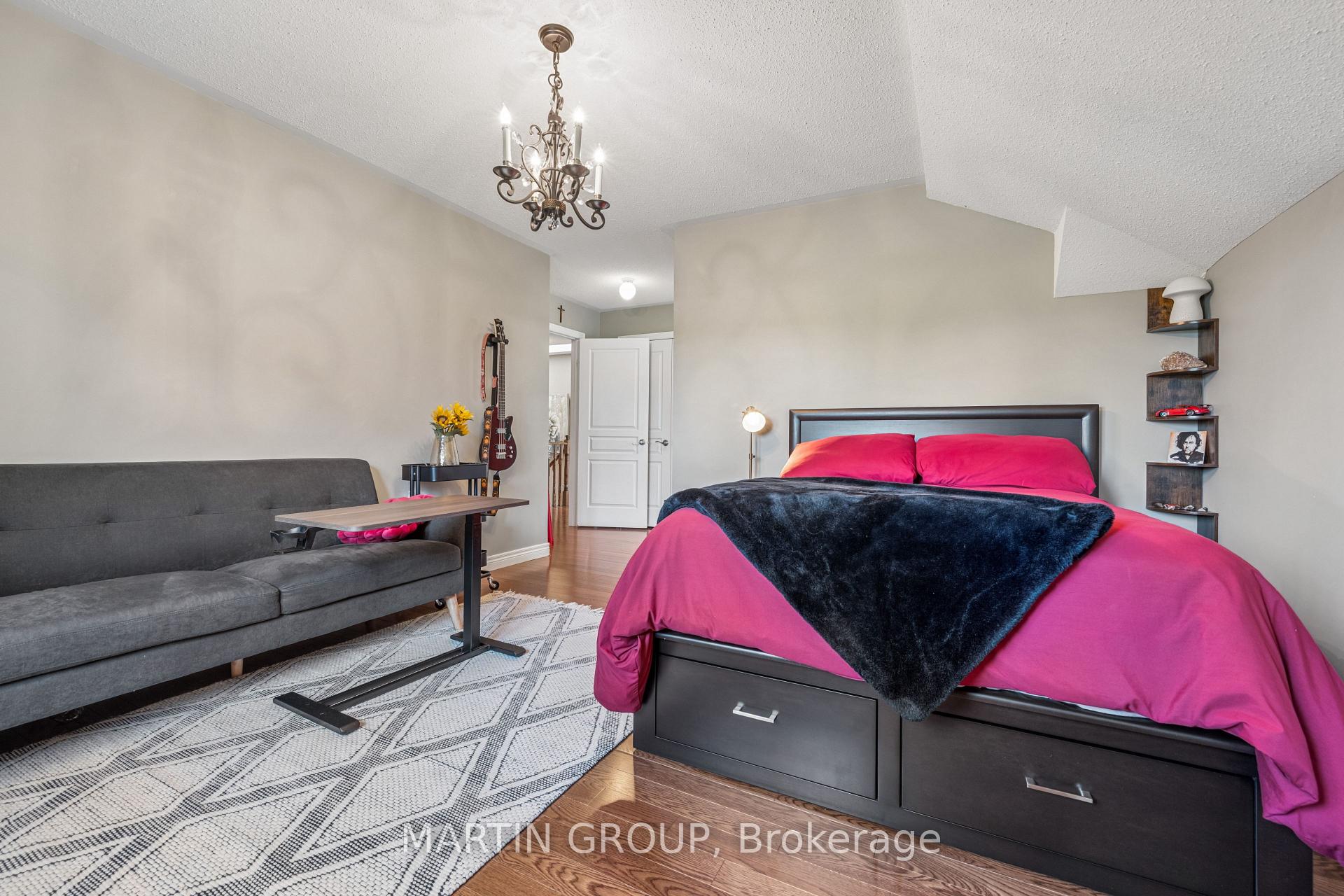 Property photo 28