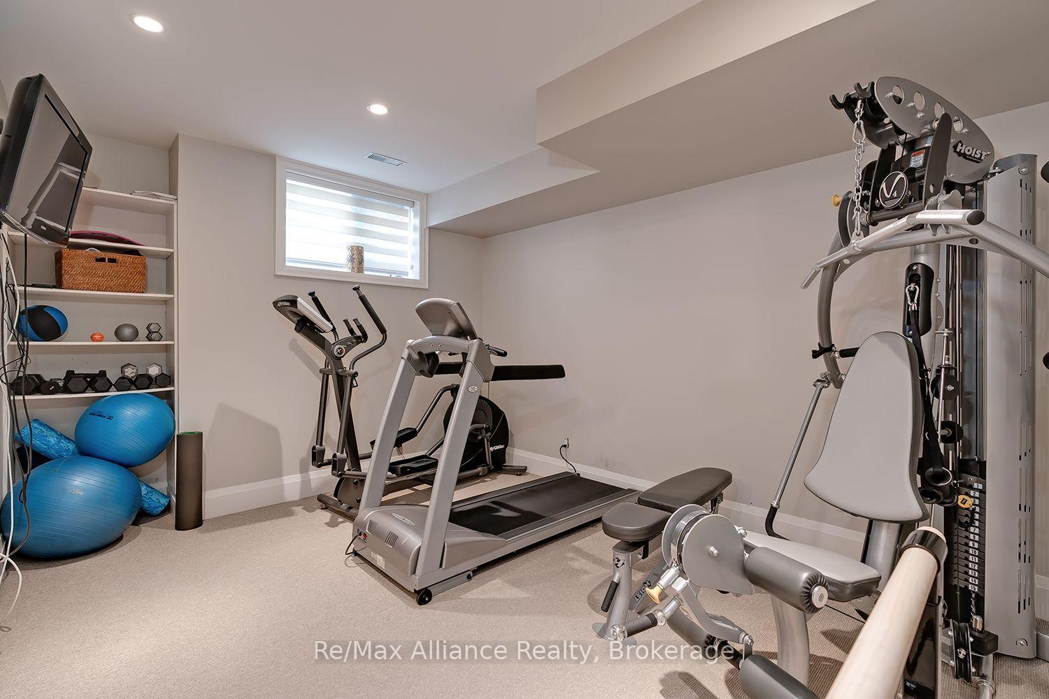 Property photo 31