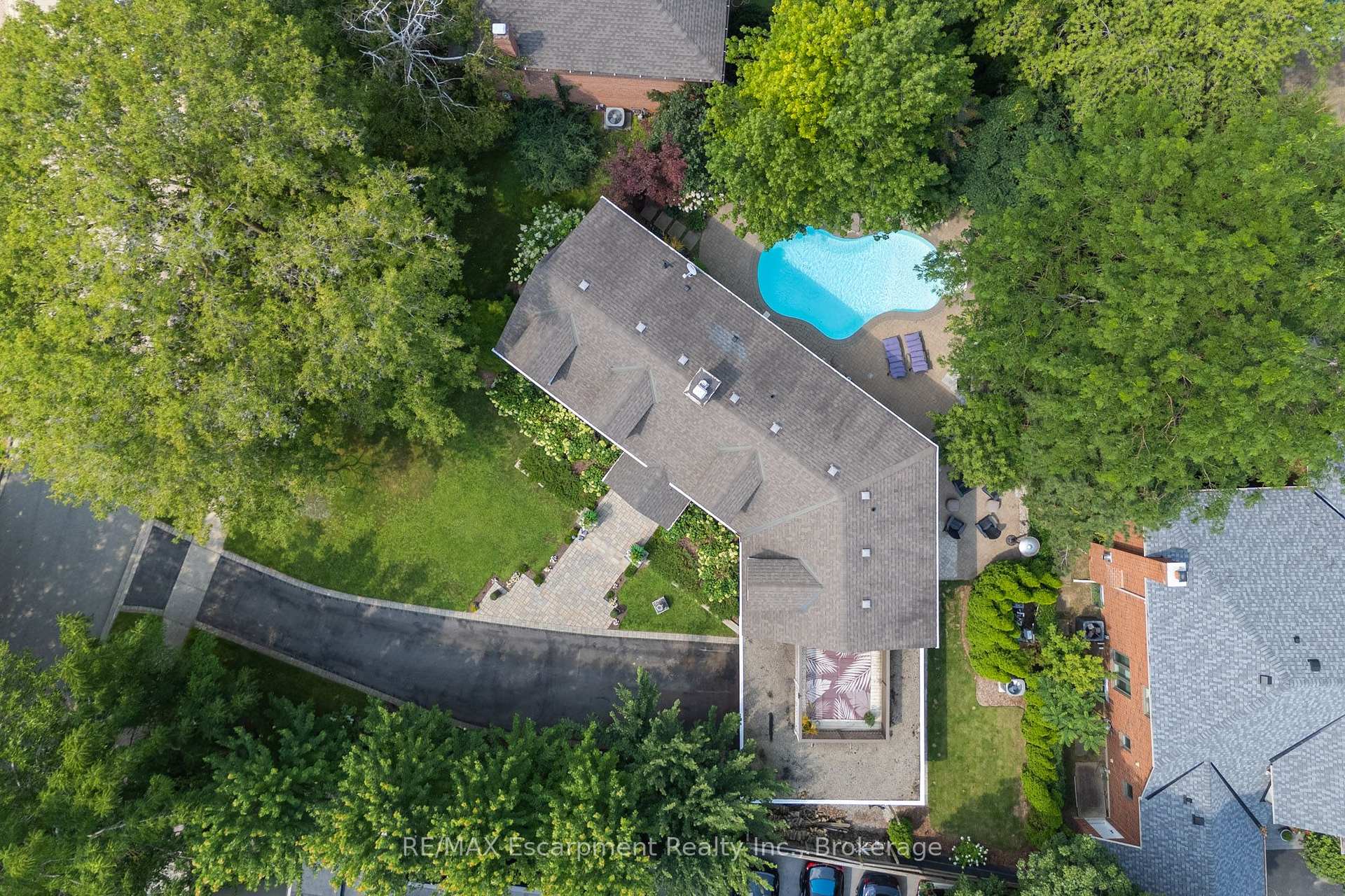 Property photo 40