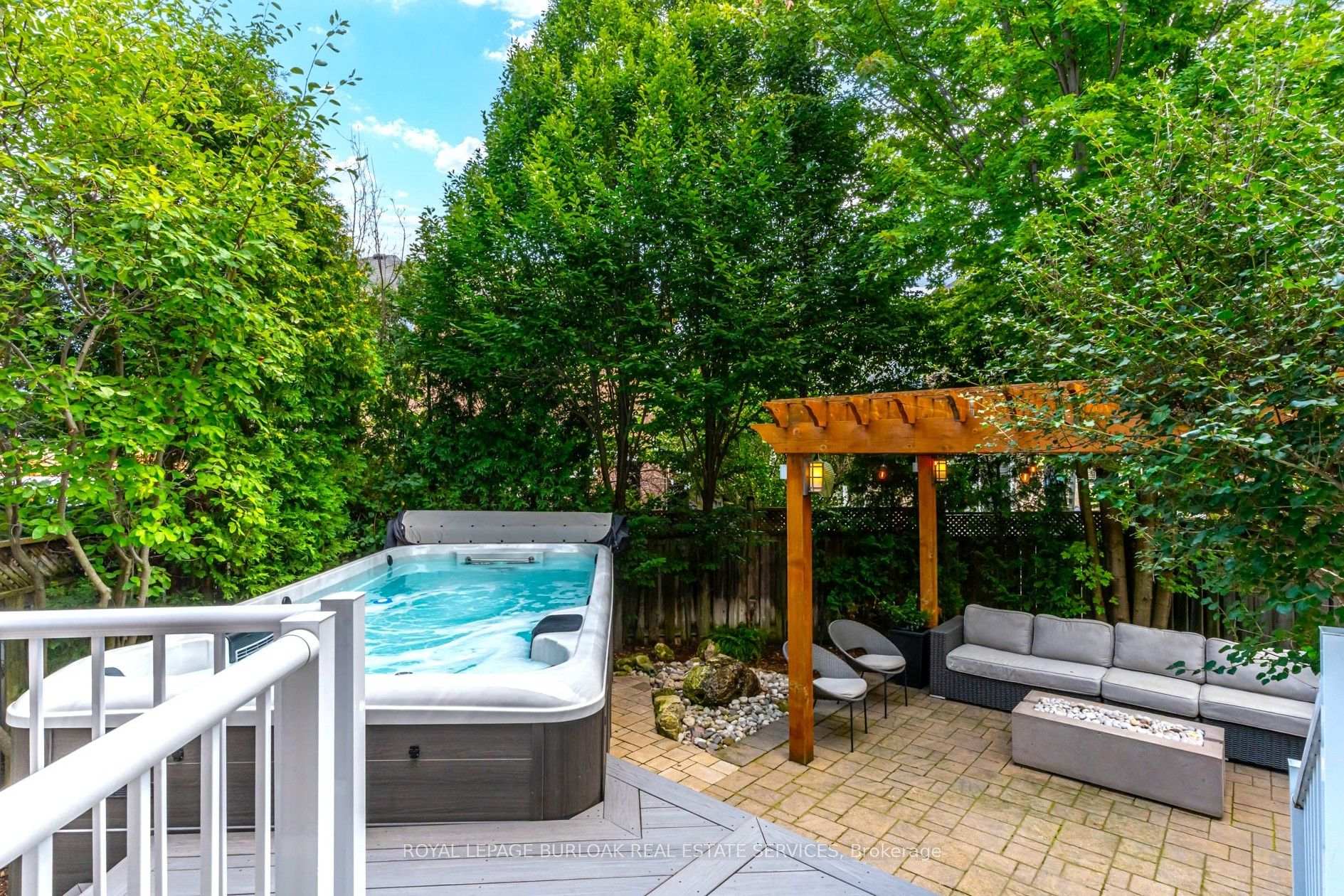Property photo 24