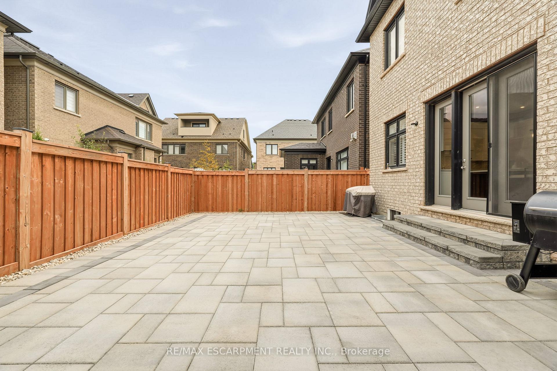 Property photo 46